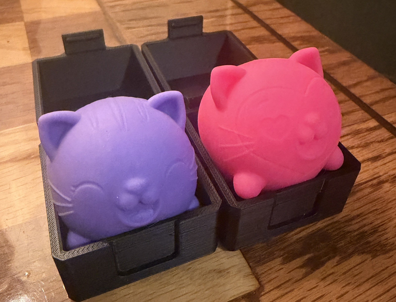 3D Printed Protective Storage Case For NeeDoh Teenie Cool Cats (Purple & Black)