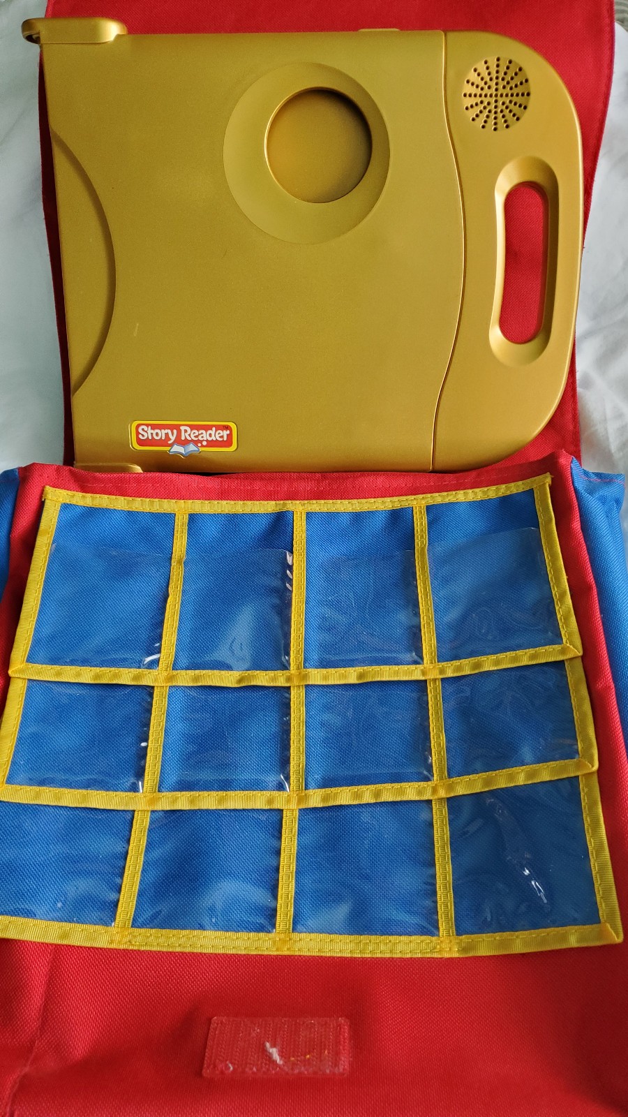 Story Reader System Lot-14 Books-7 Cartridges-Backback-Disney, SpongBob More