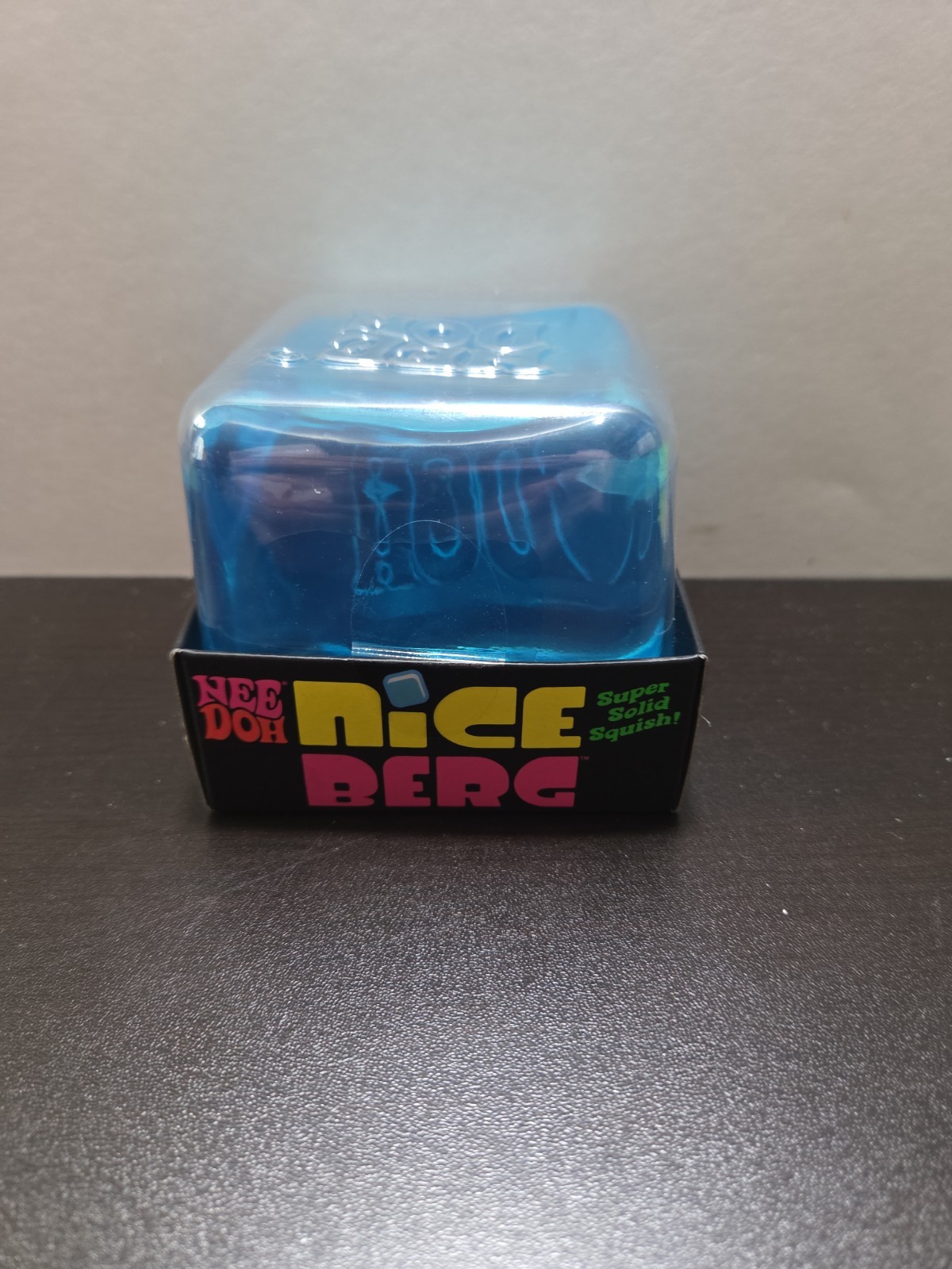 NeeDoh Nice Berg Blue XL Giant Nee Doh Niceberg Solid Squish Cube