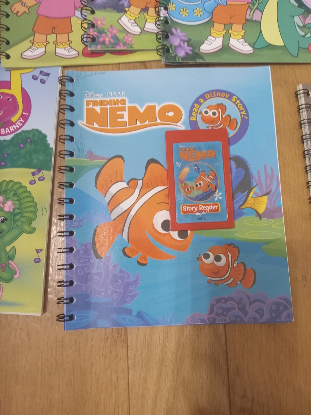 Vintage Children’s Electric Story Reader System SpongeBob Nemo 11 Books Cartrid