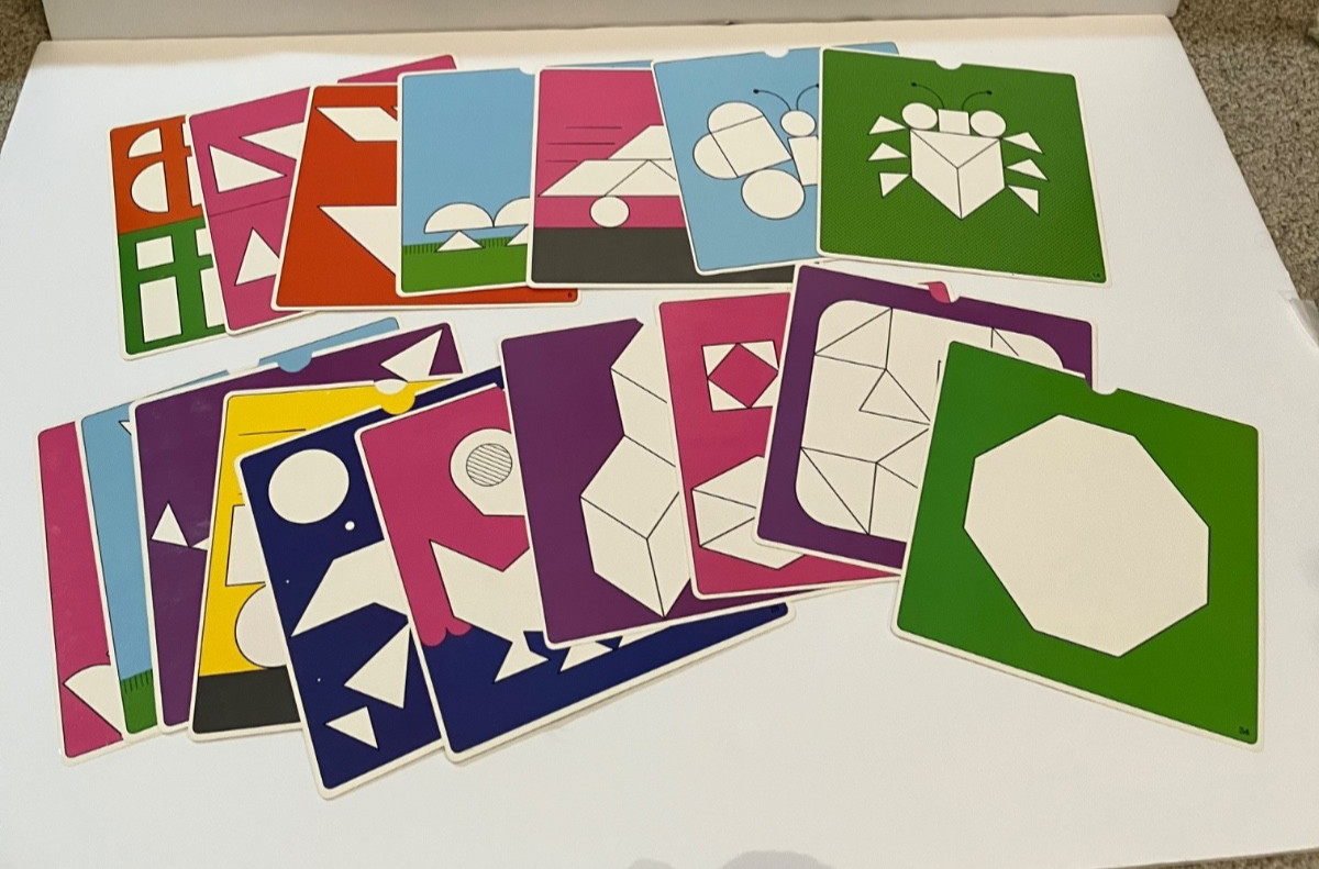 Discovery Toys Playful Patterns Design Activity Foam Shapes Puzzle Cards READ