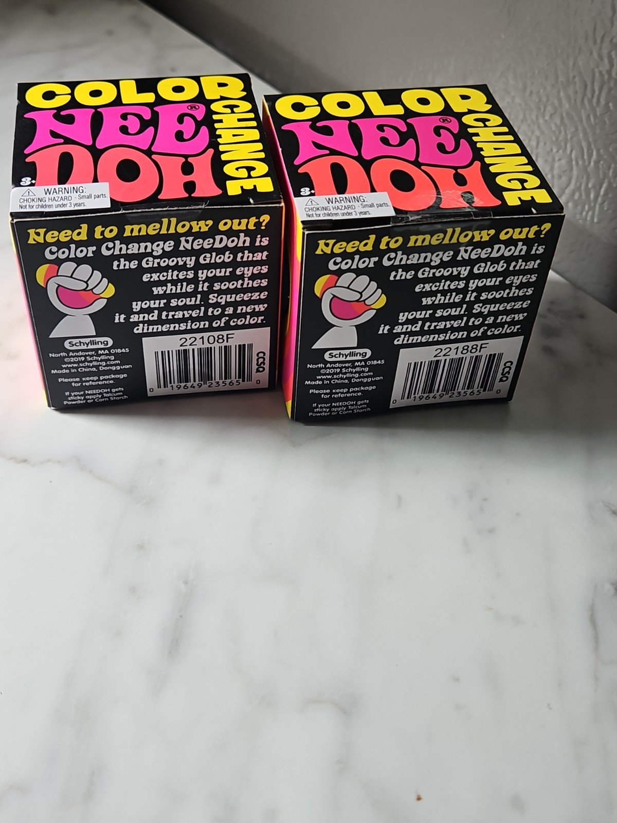 NEW NeeDoh Color Change Set of 2 Yellow & Blue Schylling Sealed Authentic