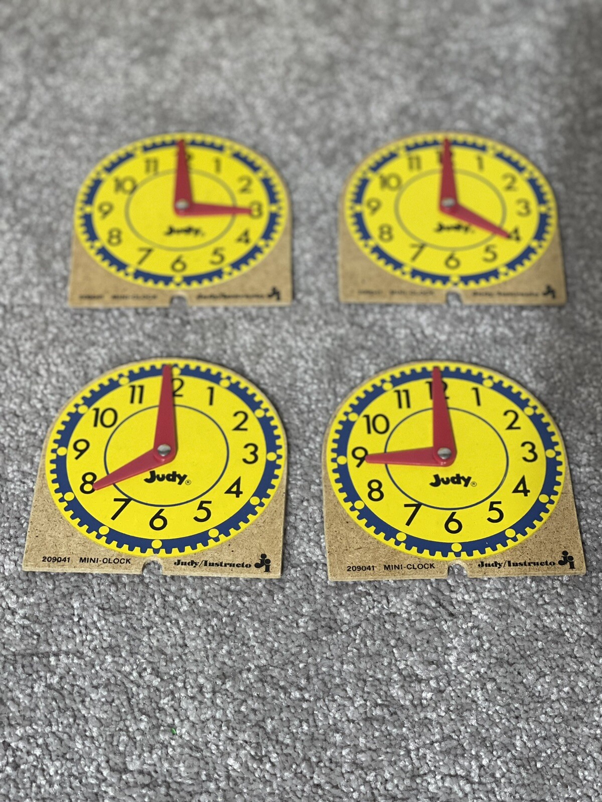 Learning Resources Big Time Student 12 Hour Clock And 10 Judy Mini-Clocks Lot