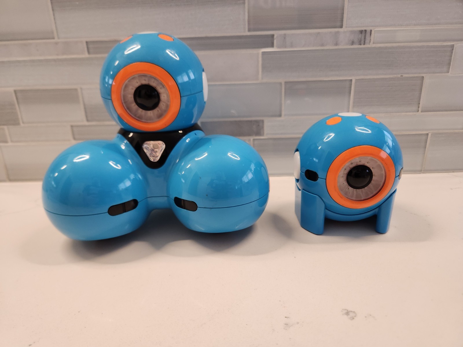 Wonder Workshop Dash & Dot Smart Robot For Curious Minds STEM Coding Toy Set