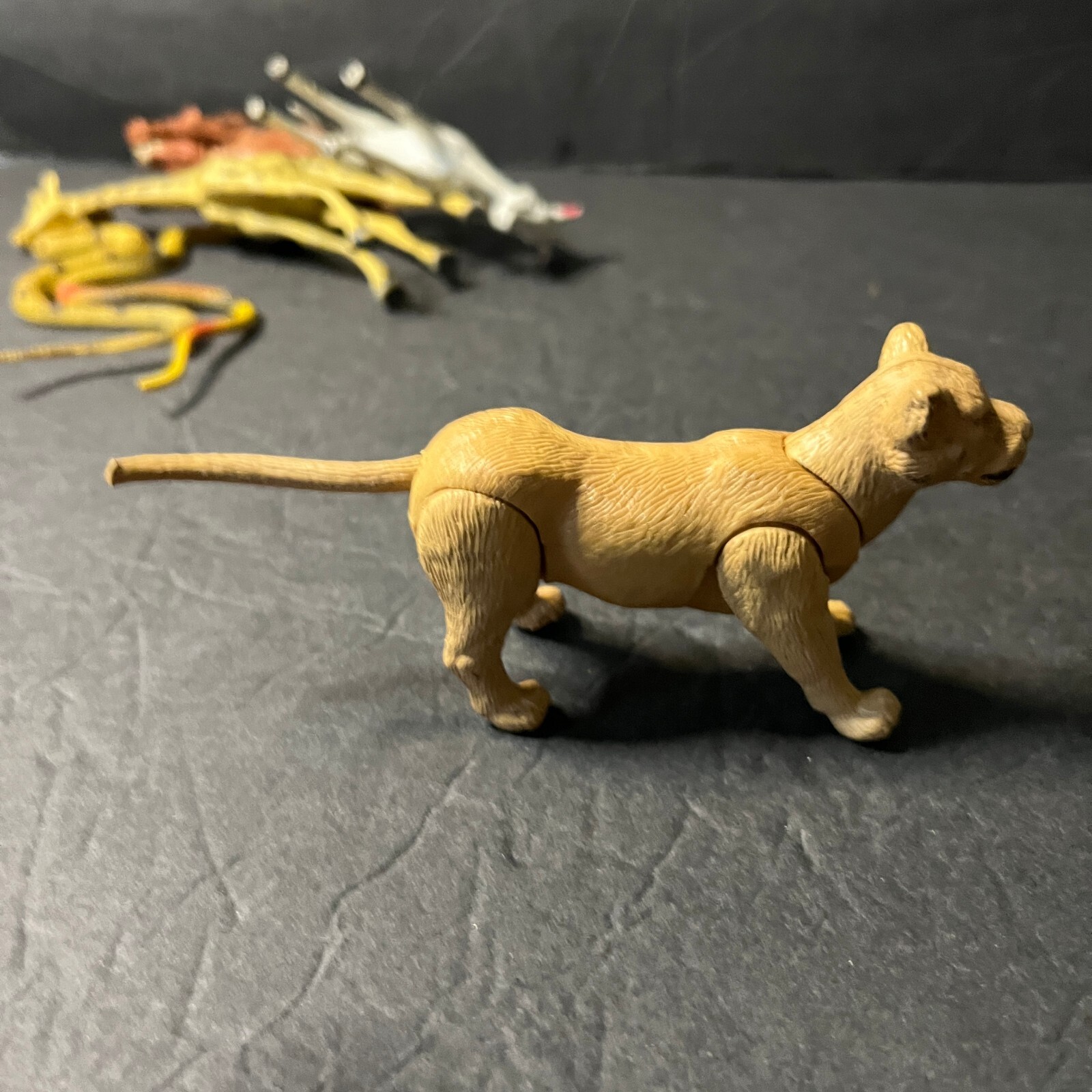Lot of 9 Animals Figures Plastic Realistic Wild Zoo Giraffe Lion Snakes Camel