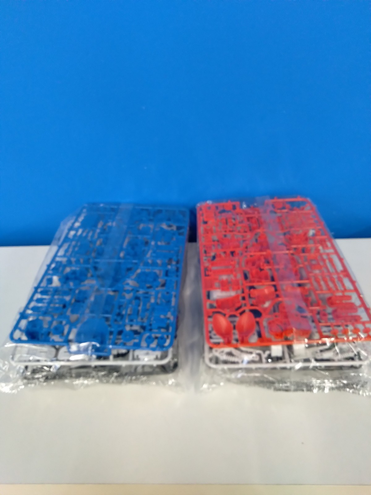 NEW open box Hydraulic Boxing Bots STEM Experiment Kit – Thames & Kosmos
