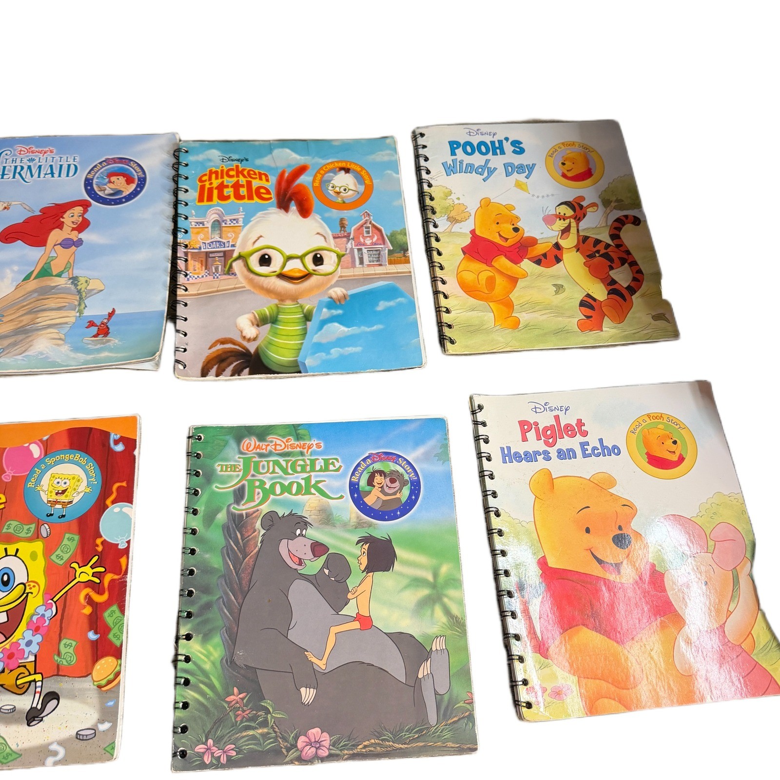 Disney Story Reader Electronic Book System Carrying Case 22 Books 10 Cartridge