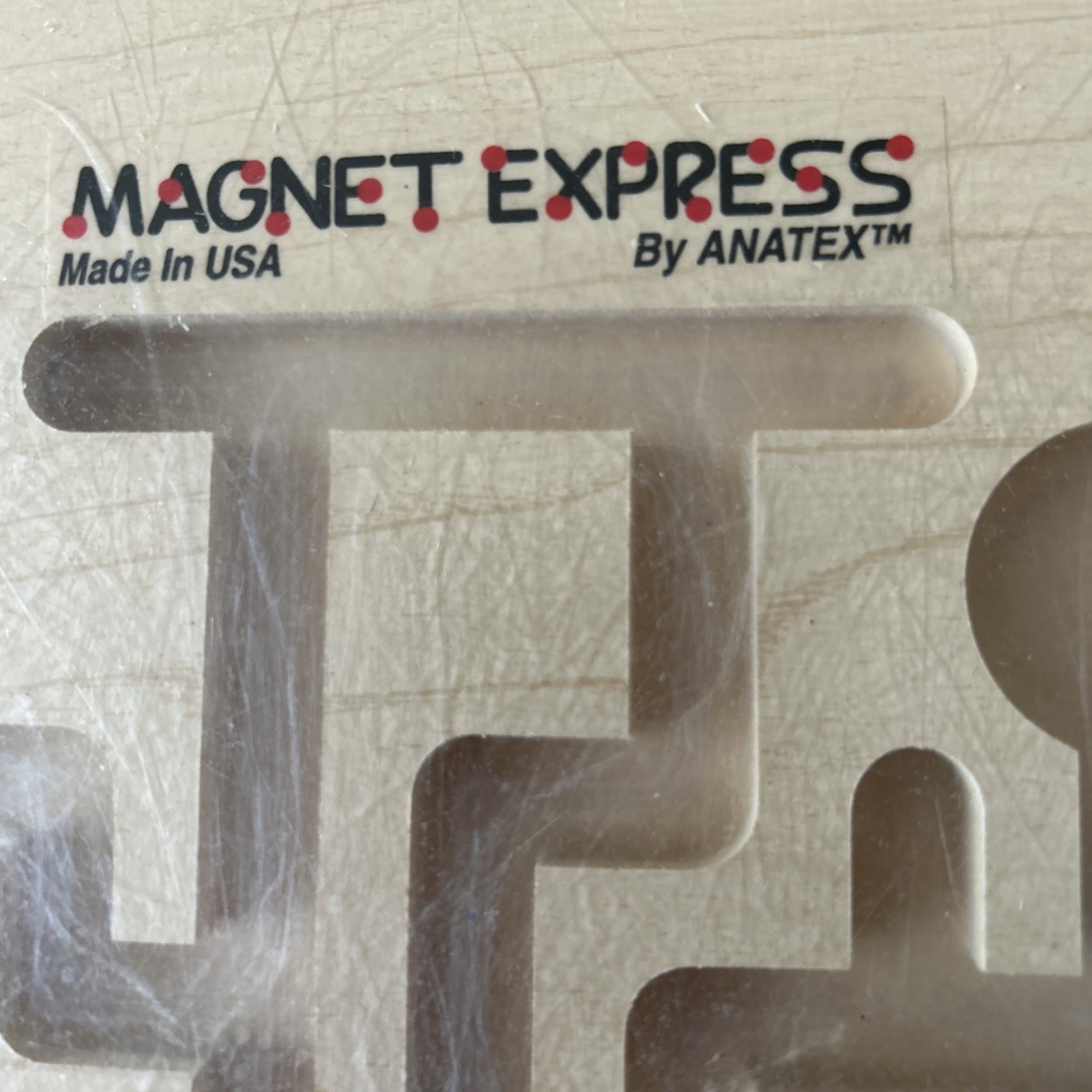Magnet Express Magnetic Maze Red and Blue Wands 12×15″ Made in USA by Anatex
