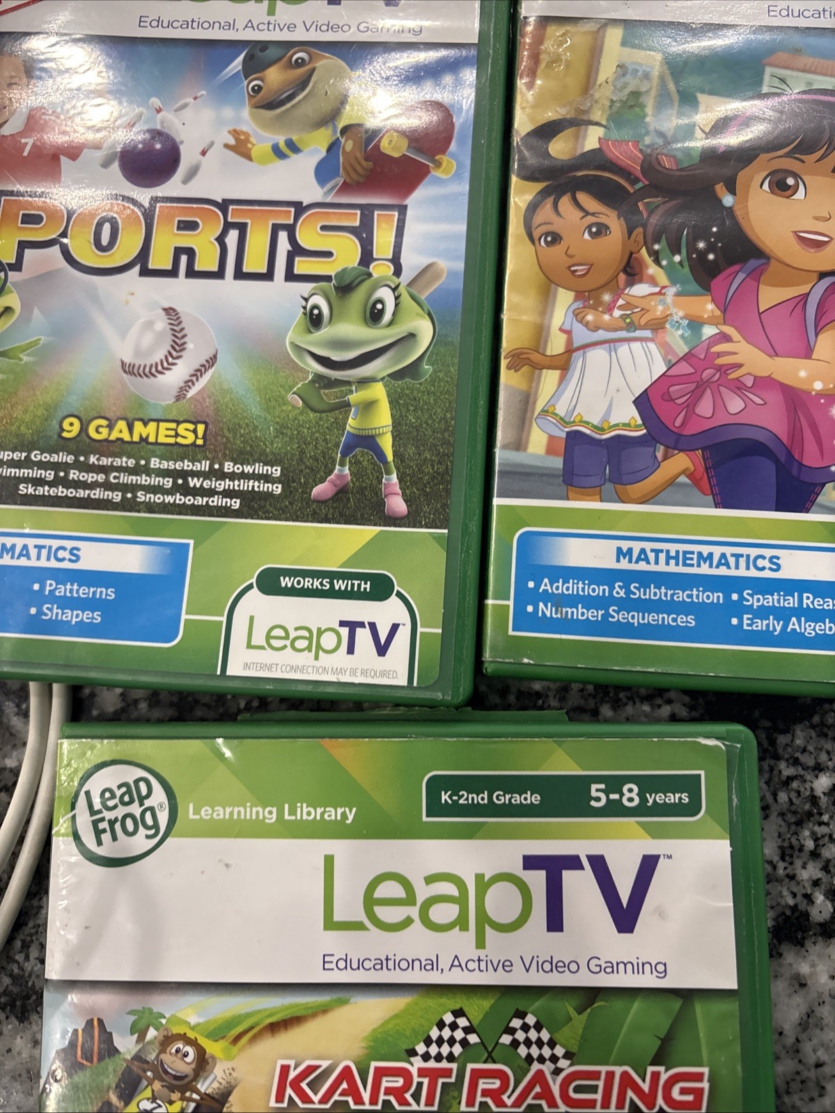 Leap Frog LeapTV Educational Video Gaming Console w/ Camera 6 Games Remotes