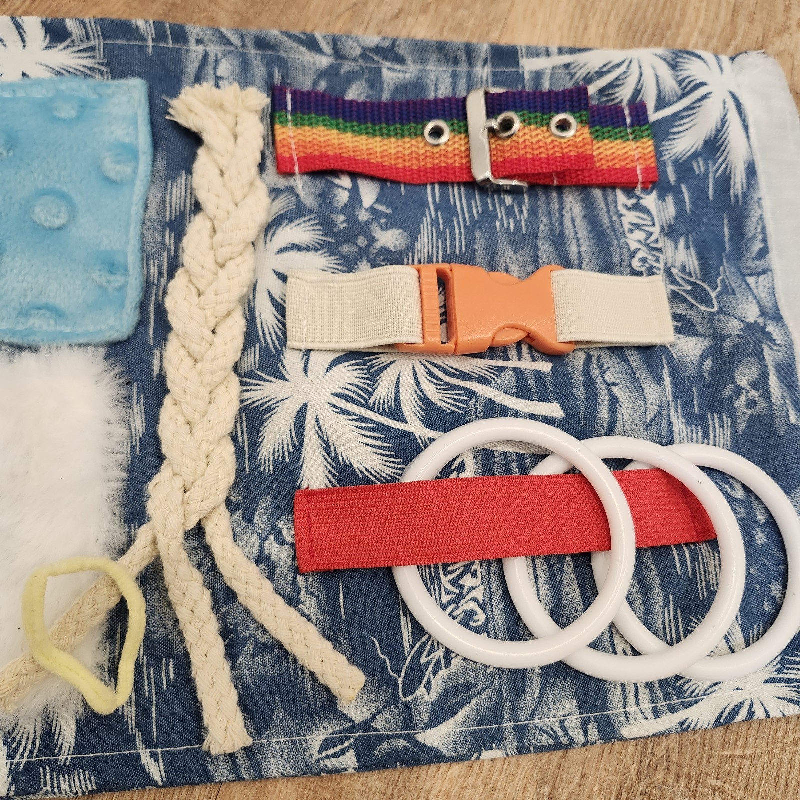 Fidget Sensory Blanket Toy for Adults with Dementia/Alzheimers, Motor Skills