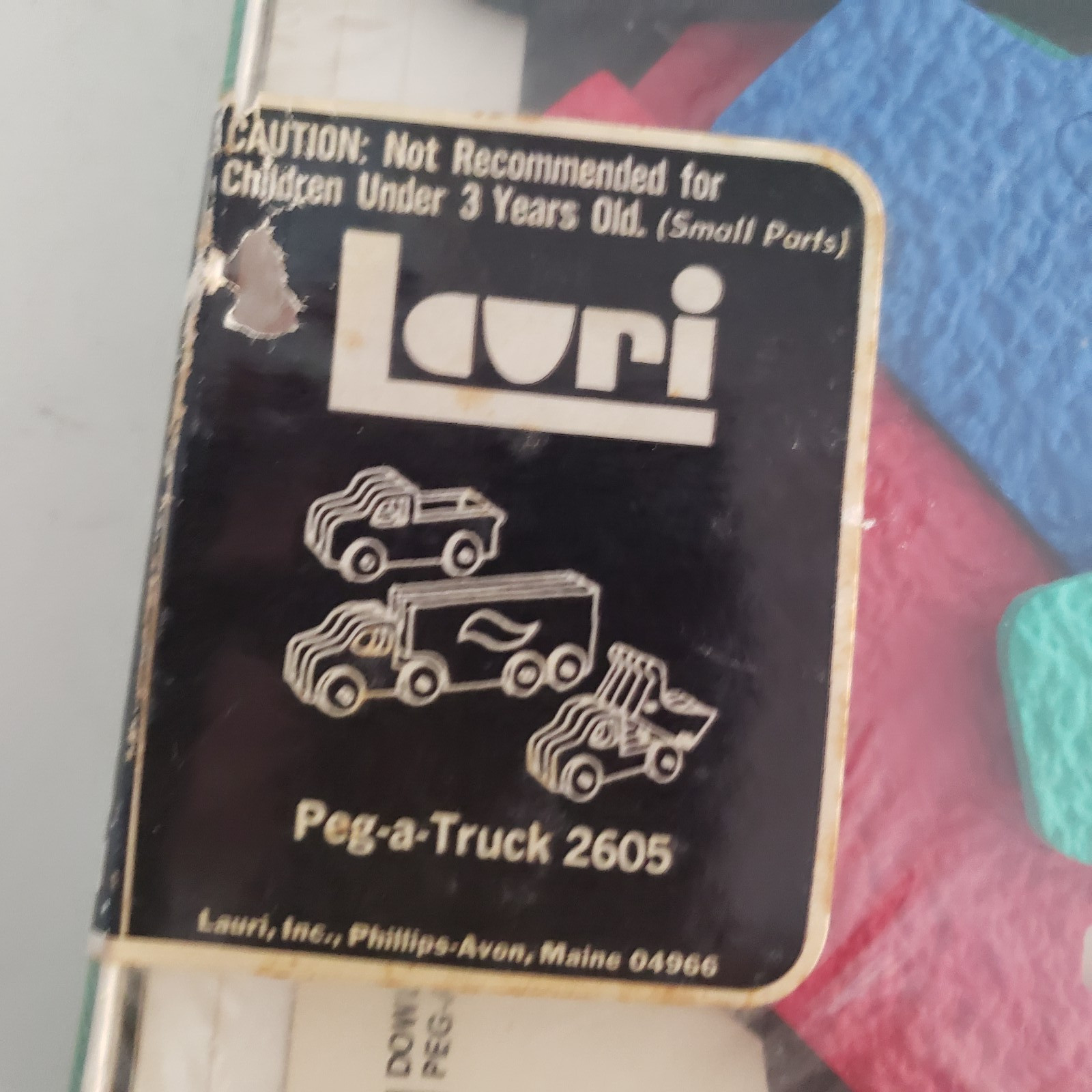 VINTAGE Lauri Peg-a-Truck Kit Three Trucks LR-2605 EDUCATIONAL