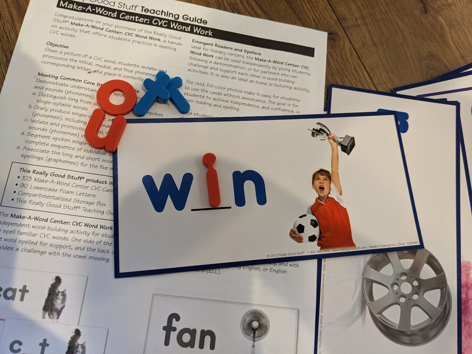 Really Good Stuff Make-A-Word Center CVC Phonics Learn to Read 103 Word Cards