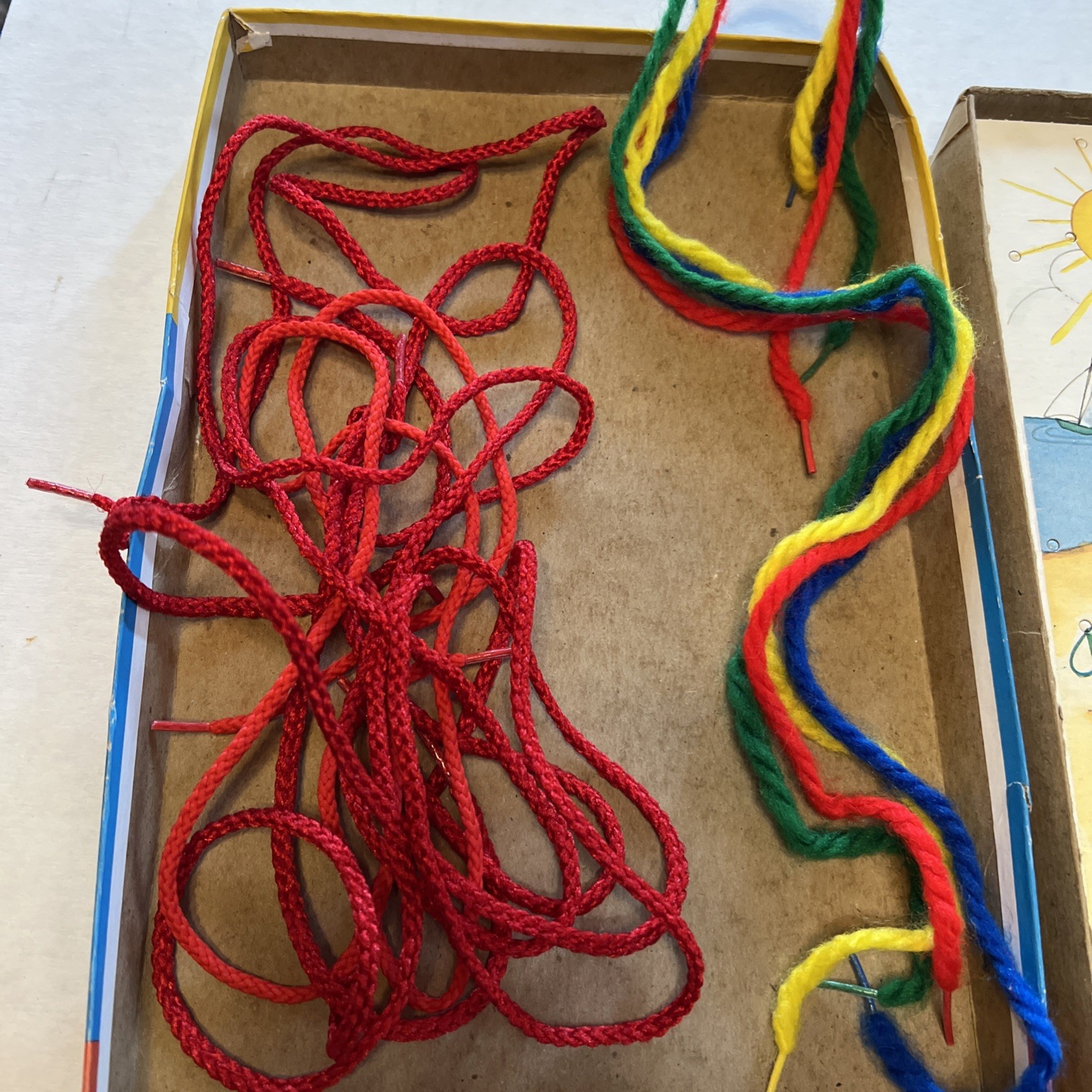 VTG 1979 The Scribbler’s See & Sew About The Seasons 16 Pieces 8 Laces