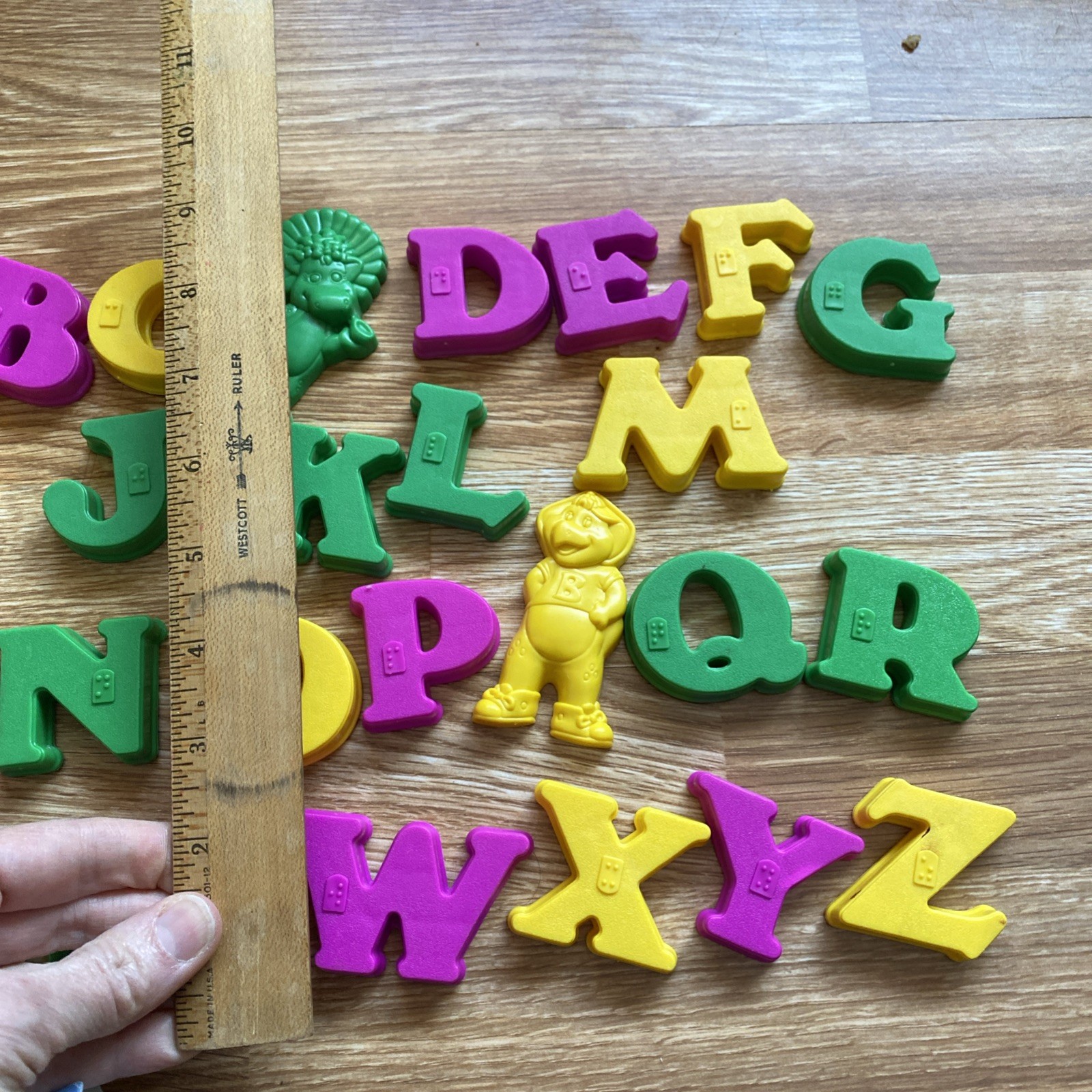 1997 Barney & Friends Magnetic Letters ABC Alphabet set BJ Baby Bop MISSING H!!!