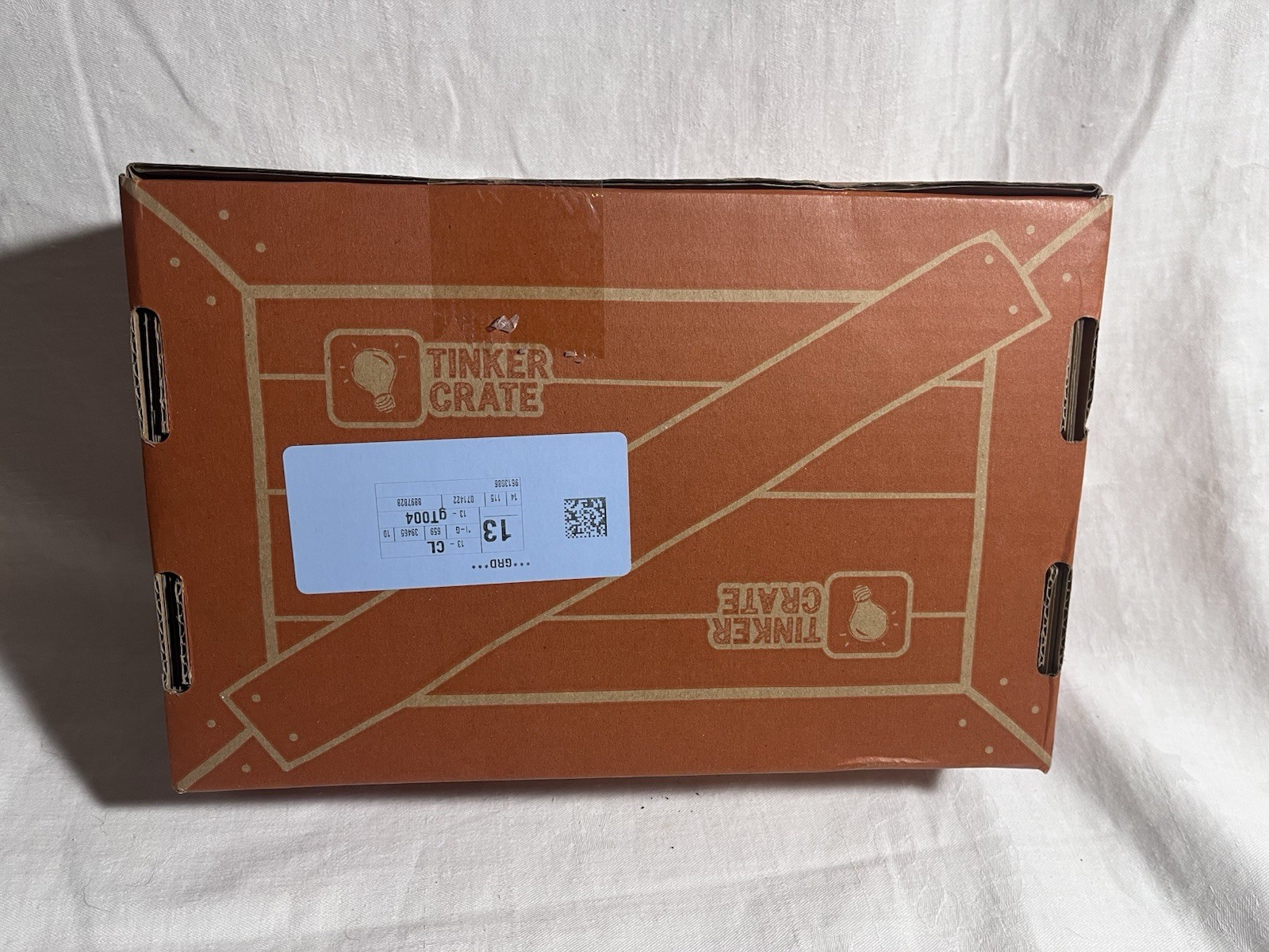 KiwiCo Eureka Tinker Crate “Buzzing Circuits” New. Homeschooling/primary