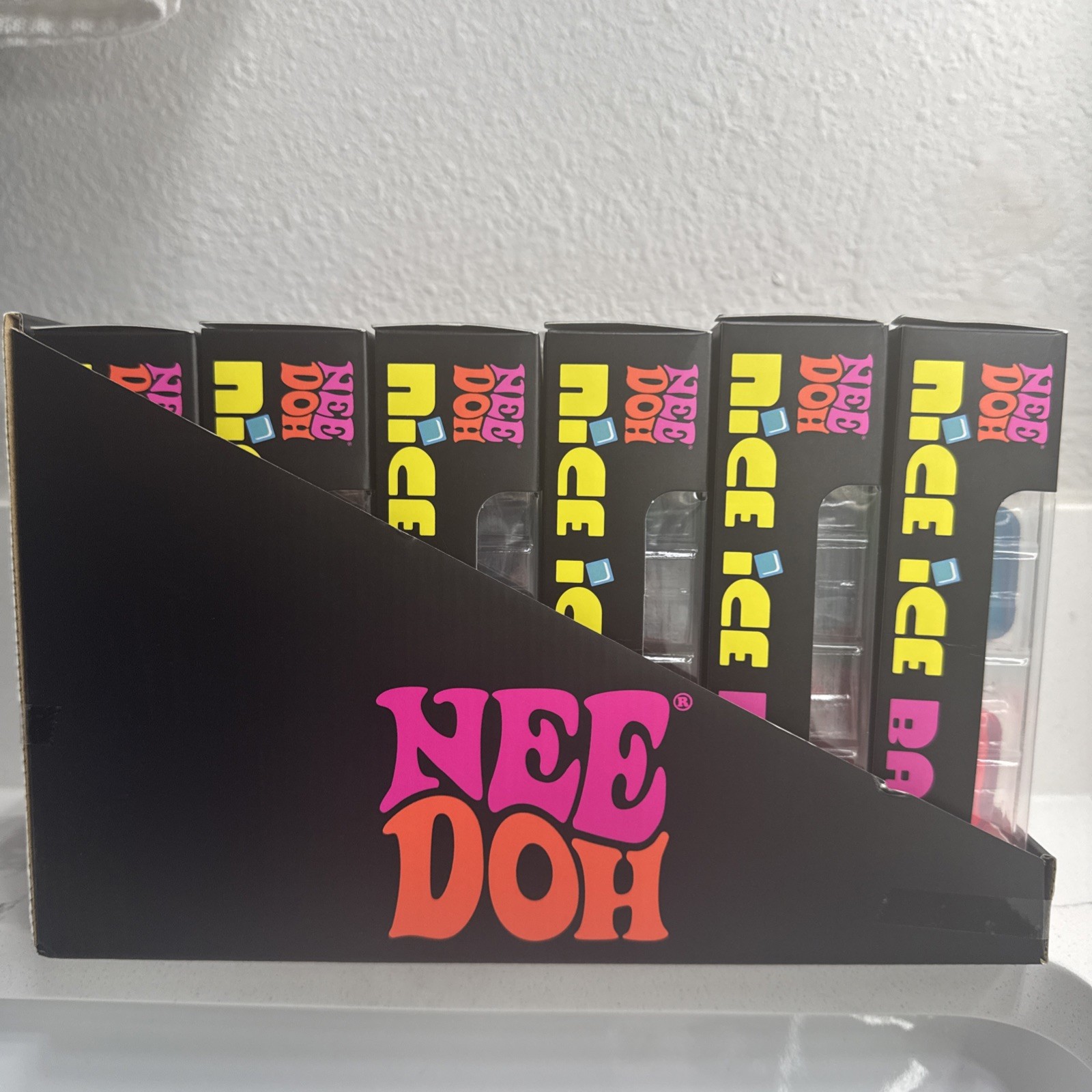 NeeDoh ‘Nice Ice Baby’ (4 Pack) Mini Squishy Stress Cubes