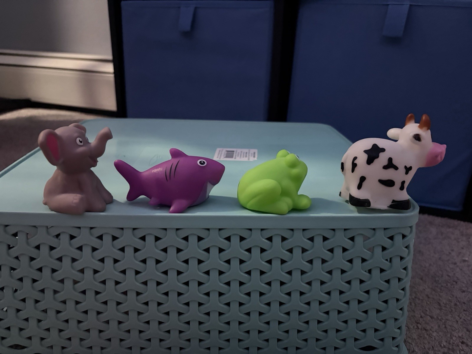 Random Set Of Seven Rubber Animals Squirt Bath Toy