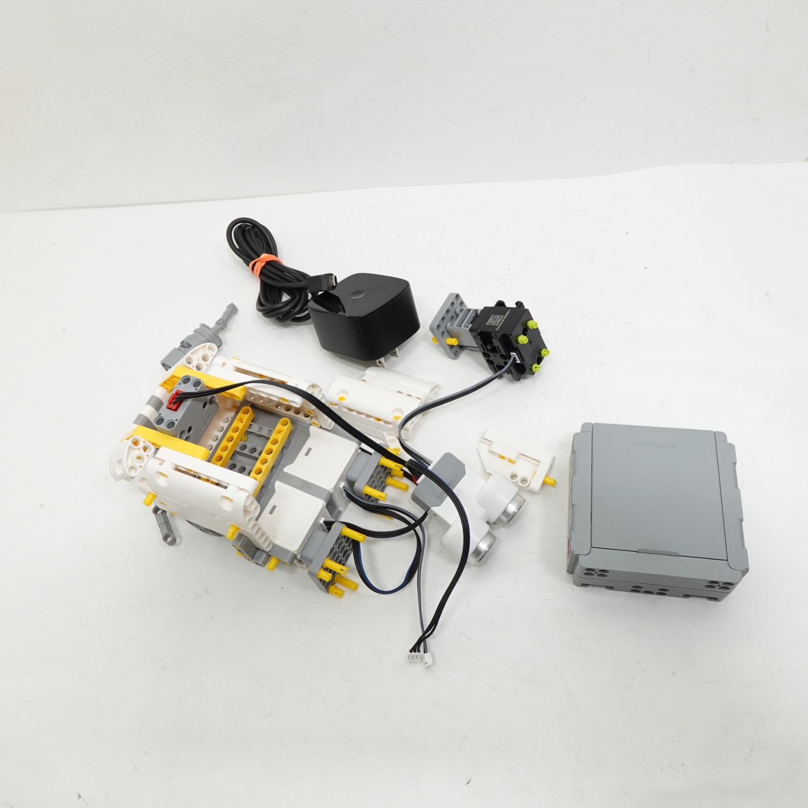 UBTECH Educational Robotics Kit Parts Lot Hub Motors Sensors Cables STEM Robot