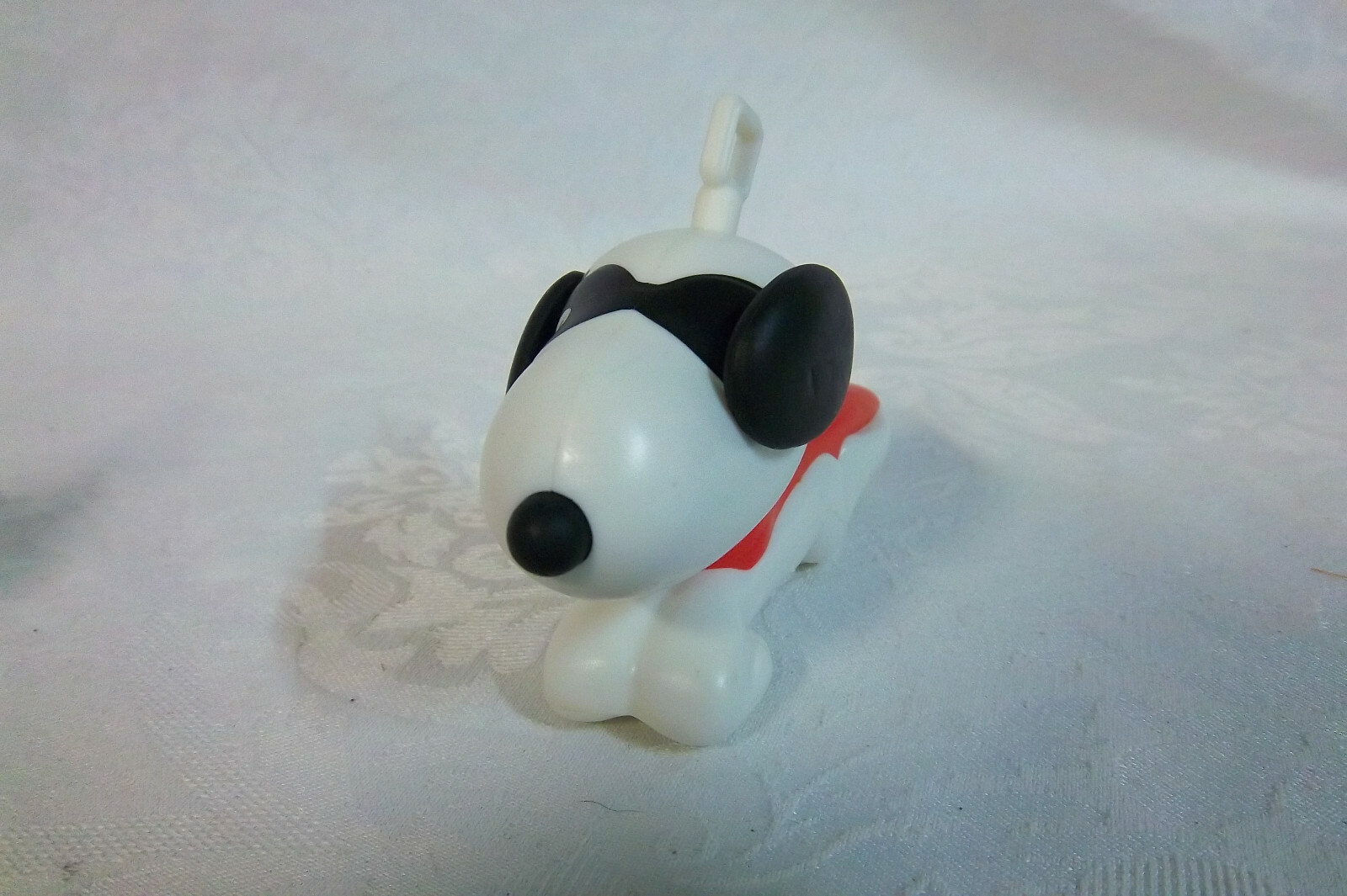 Assorted Peanuts 2016 McDonalds Snoopy Figures 4″ Toy