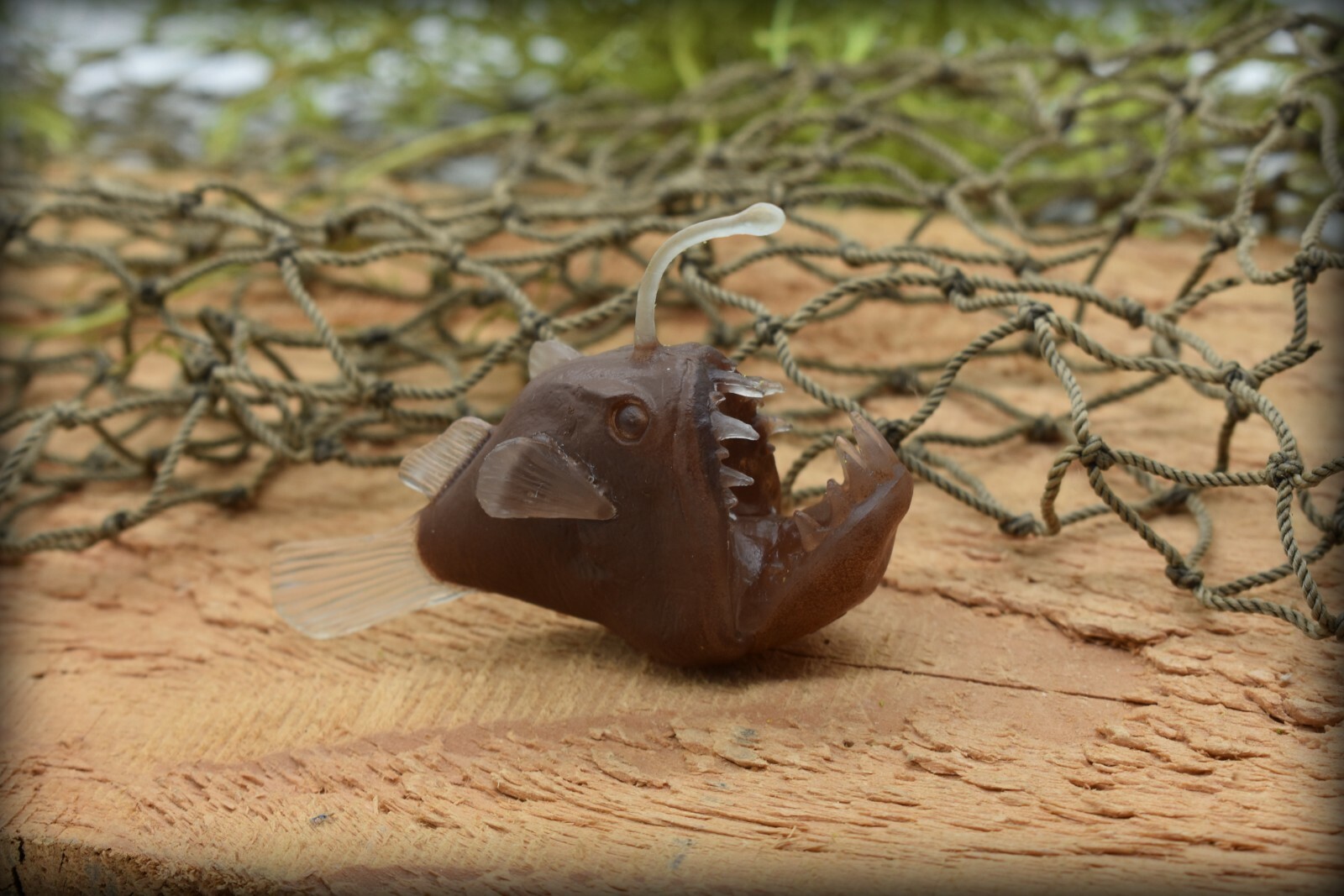 Plastic Angler Fish Toy Replica 2 3/4 inches long – F3678 B10