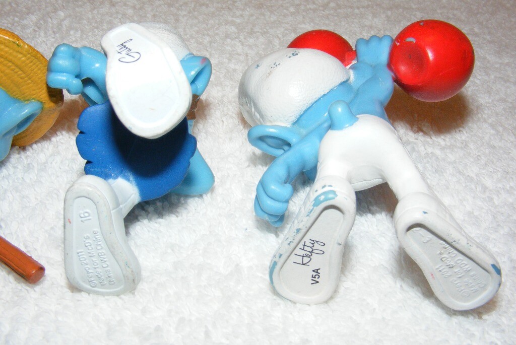 2011 McDONALD SMURFS 2-3″ RUBBER TOY FIGURINES LOT OF 4 GUC