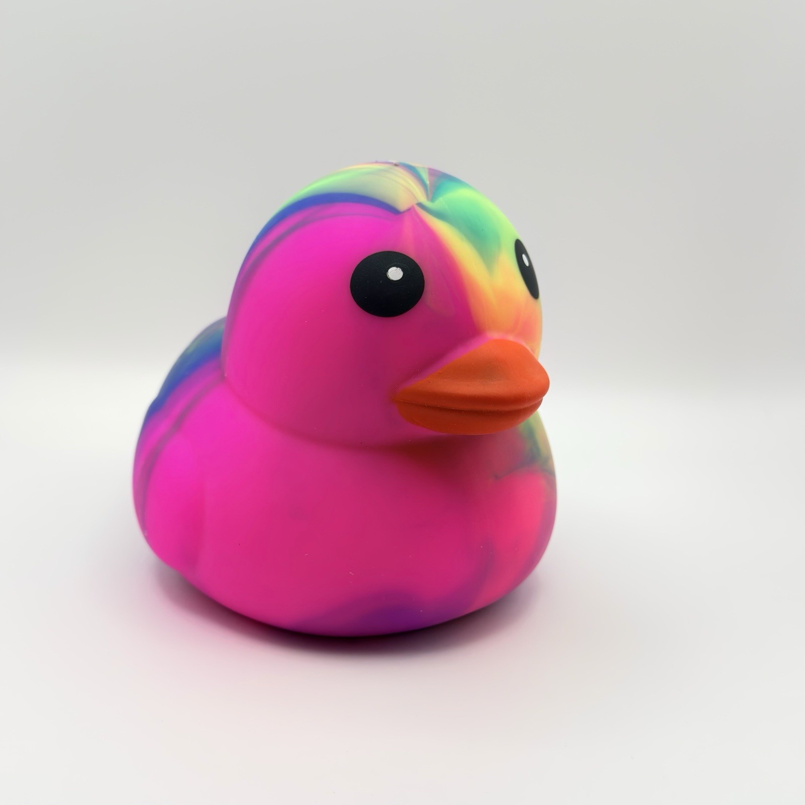 NEW Toymendous Squeeezy VIRAL Rainbow Jumbo Squeeezy Tye Dye Duck Squish Toy