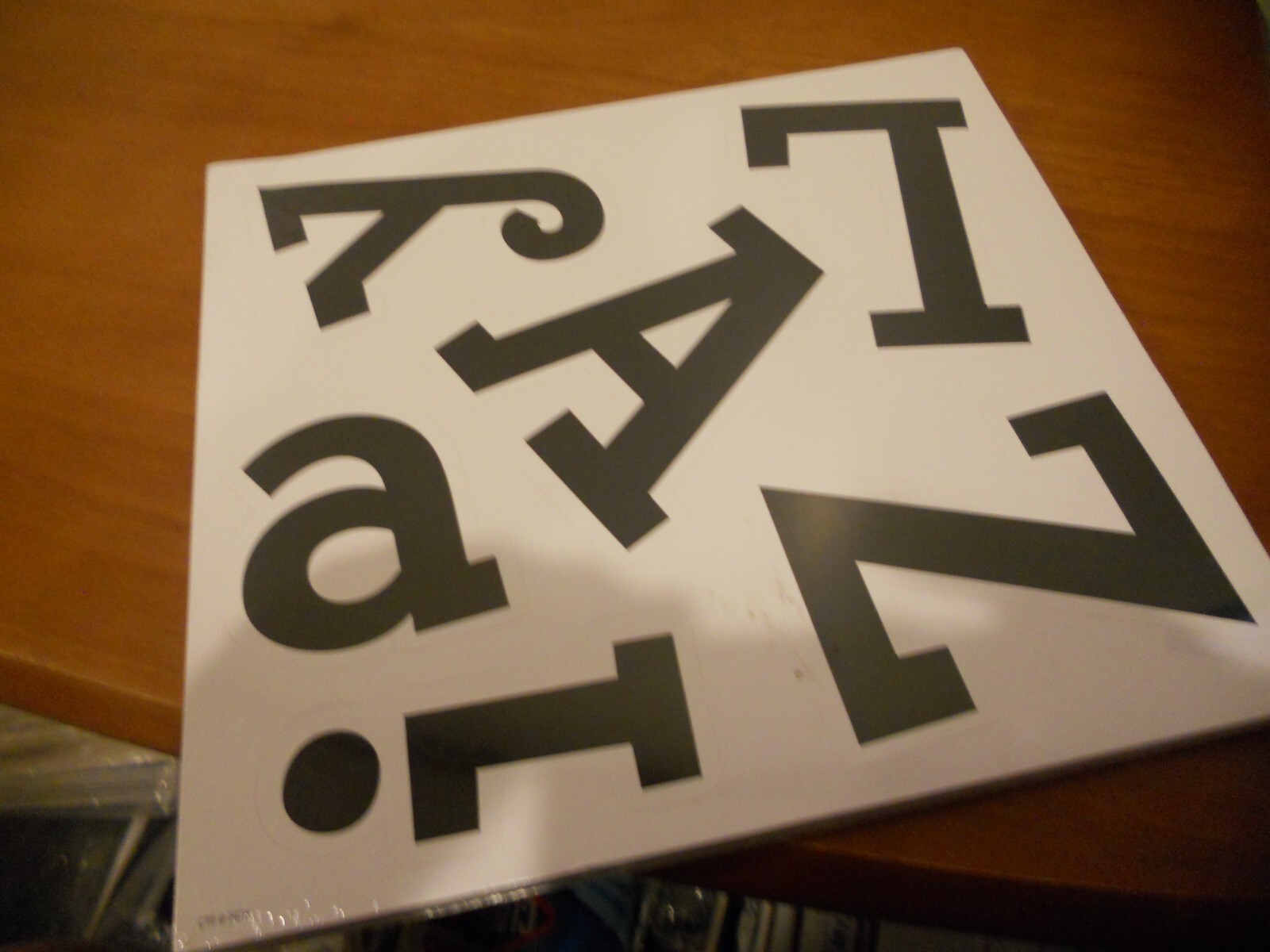 CREATIVE TEACHING Fancy Black 4″ Designer 210 Letters PUNCTUATION MARKS & NUMBES