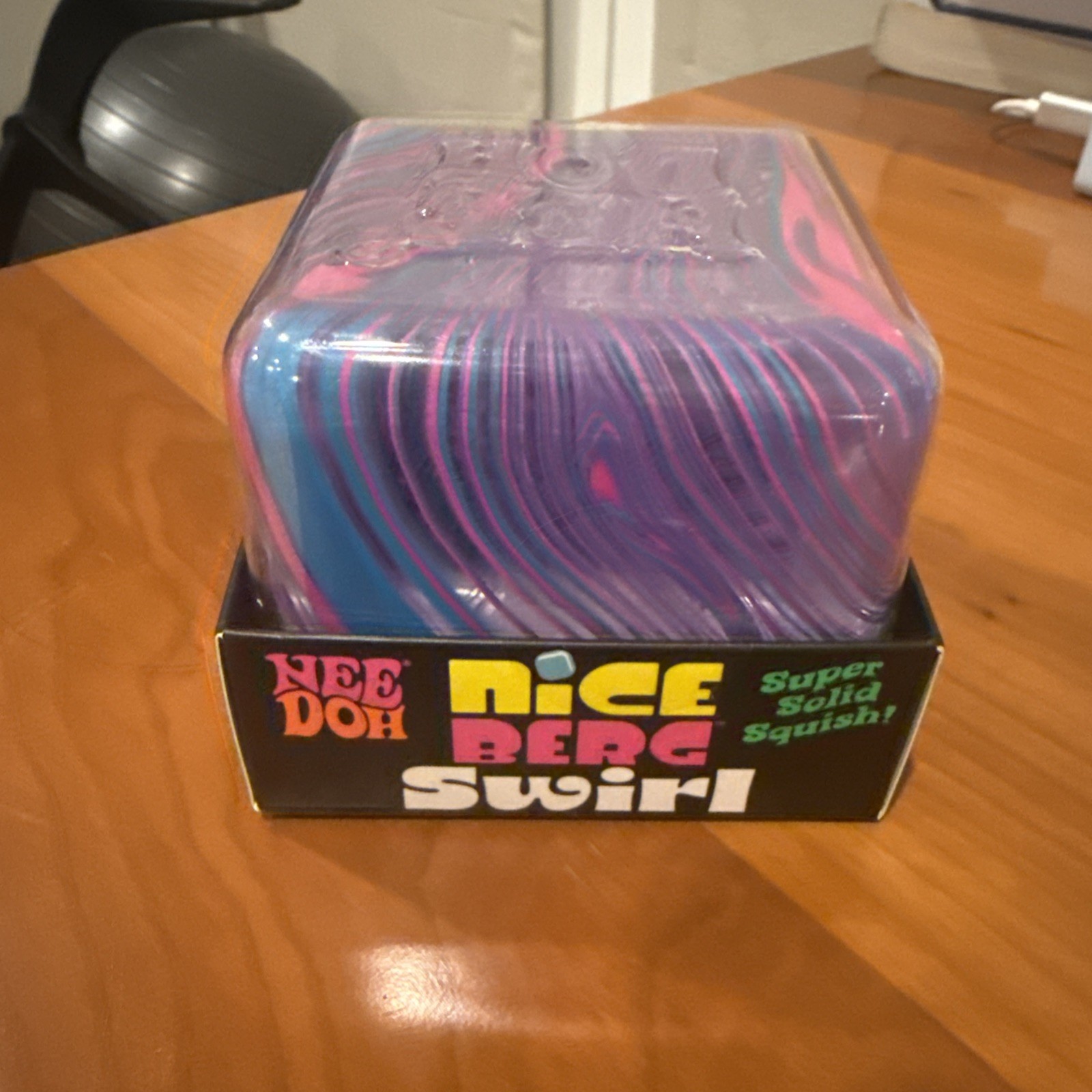 NeeDoh Nice Berg Swirl – BLUE PINK PURPLE SWIRL – NEW – AUTHENTIC