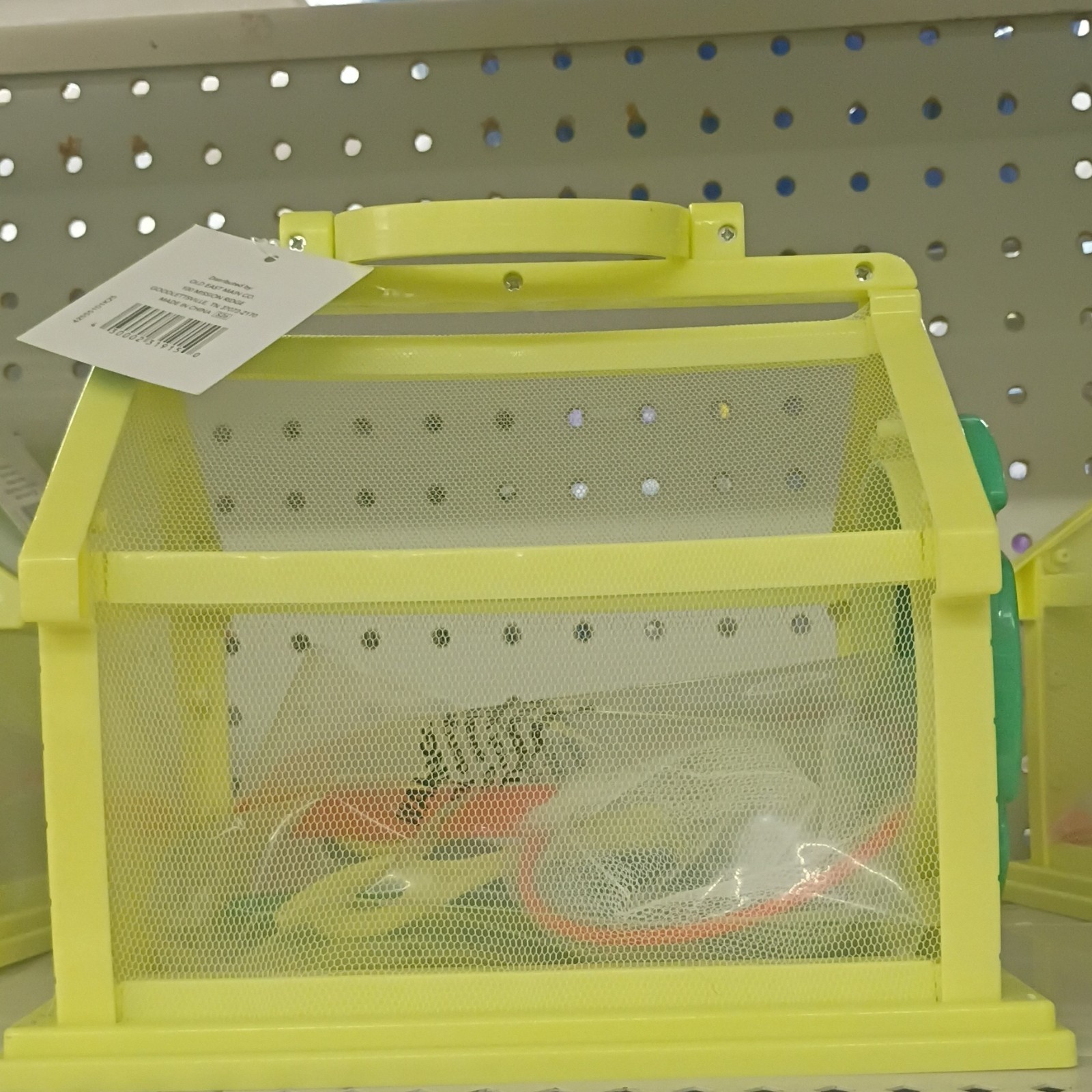 Yellow Mesh Insect Habitat Cage with Green Leaf Design for Ages 4-7, 8-11 Years
