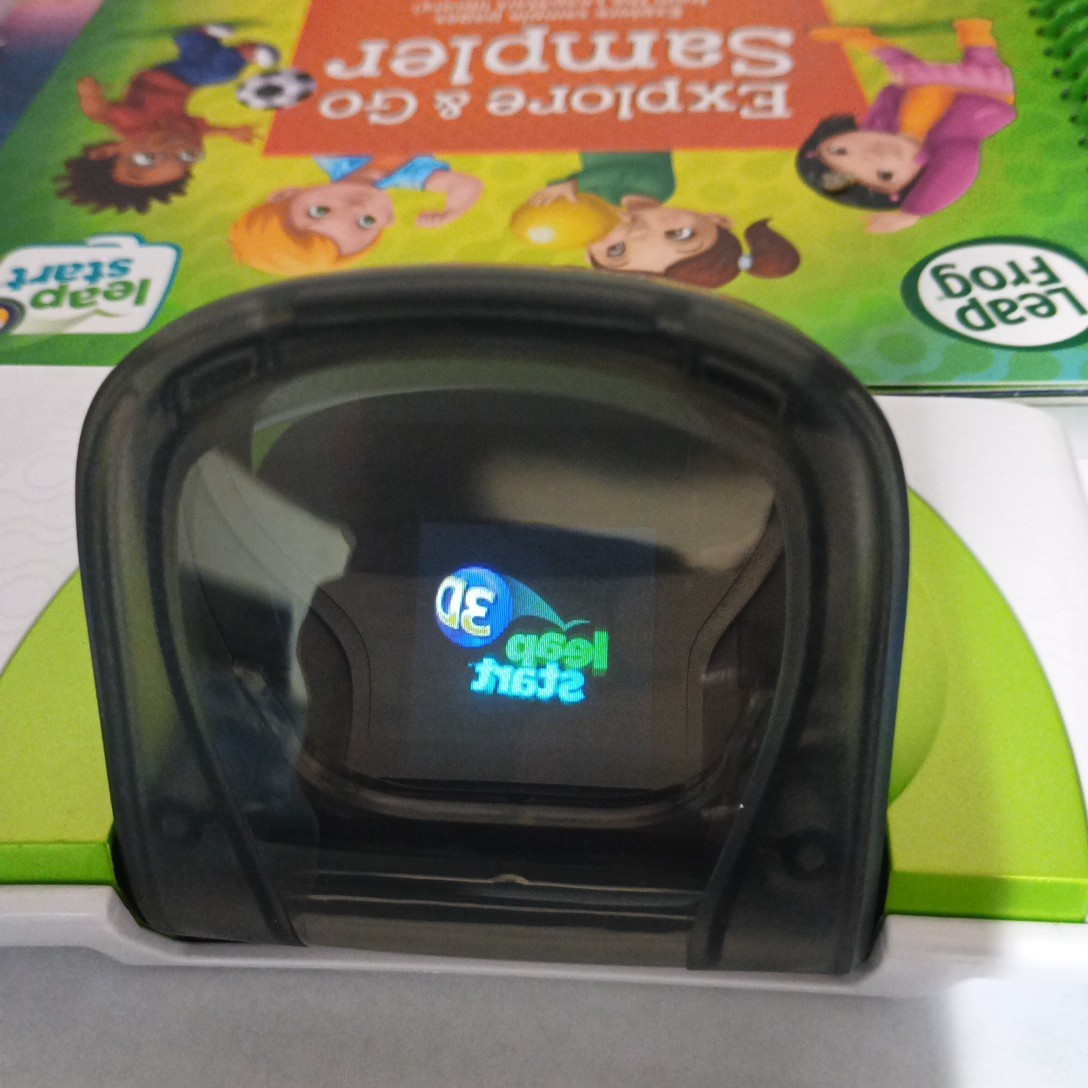 LeapFrog 3D Leap Start Interactive Learning System With 2 Books Tested Works