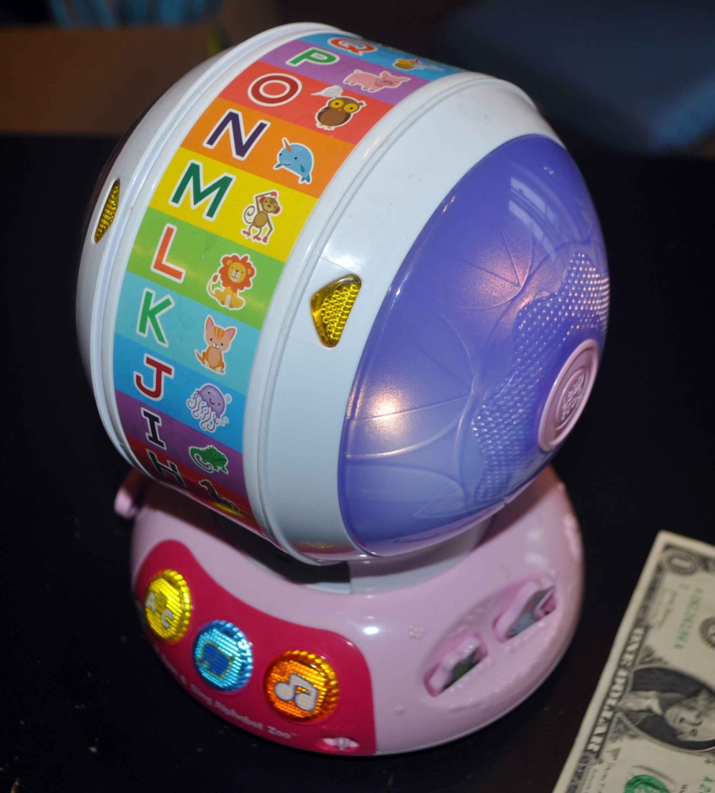 LeapFrog Sing And Spin Alphabet Zoo – Letter, Animal and Music Learning Modes