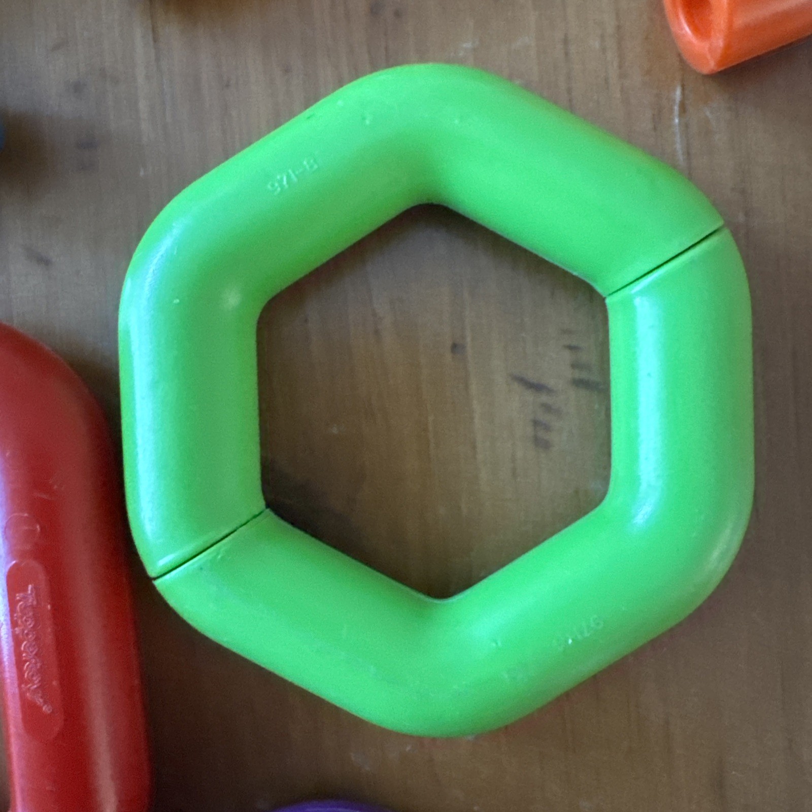 Vintage TUPPERWARE Tuppertoys LINK A LOT Links Shapes Linking Toy Chain Partial