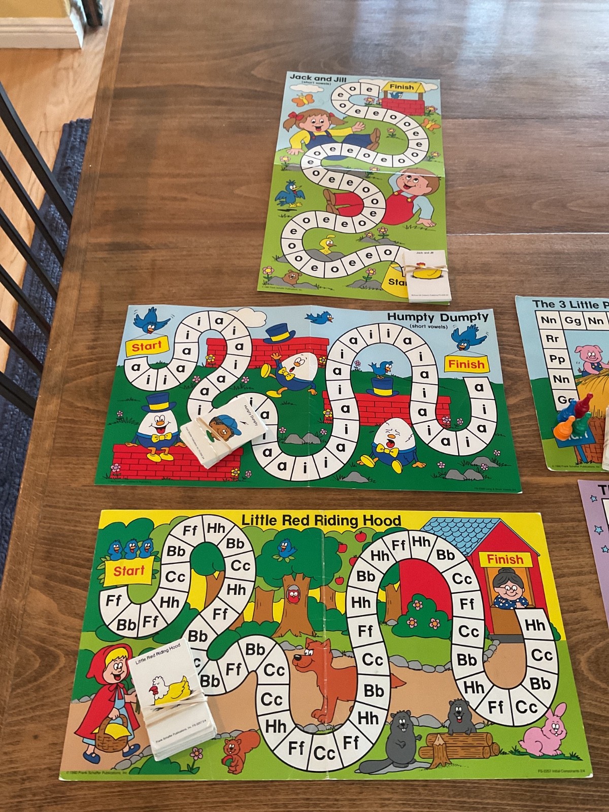 Frank Schaffer Folder Phonics/Phonemic Awareness Games Set of 5 EUC