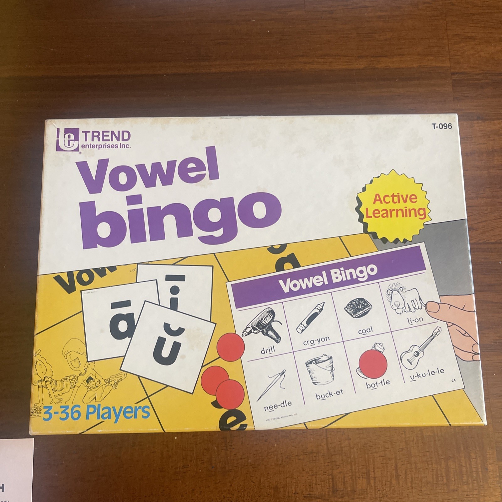 Trend enterprises vintage 1987 Vowel bingo