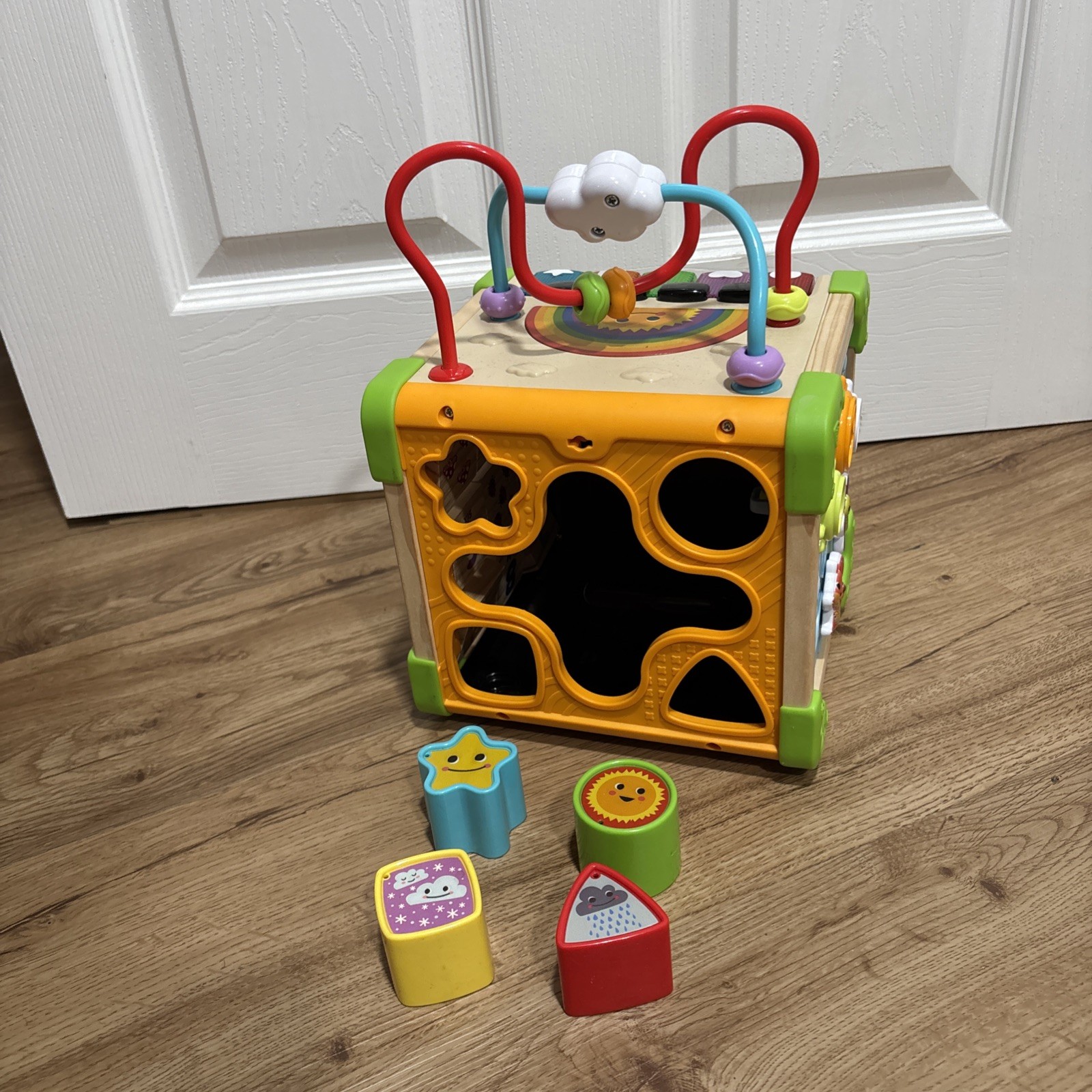 LeapFrog Touch & Learn Wooden Activity Cube