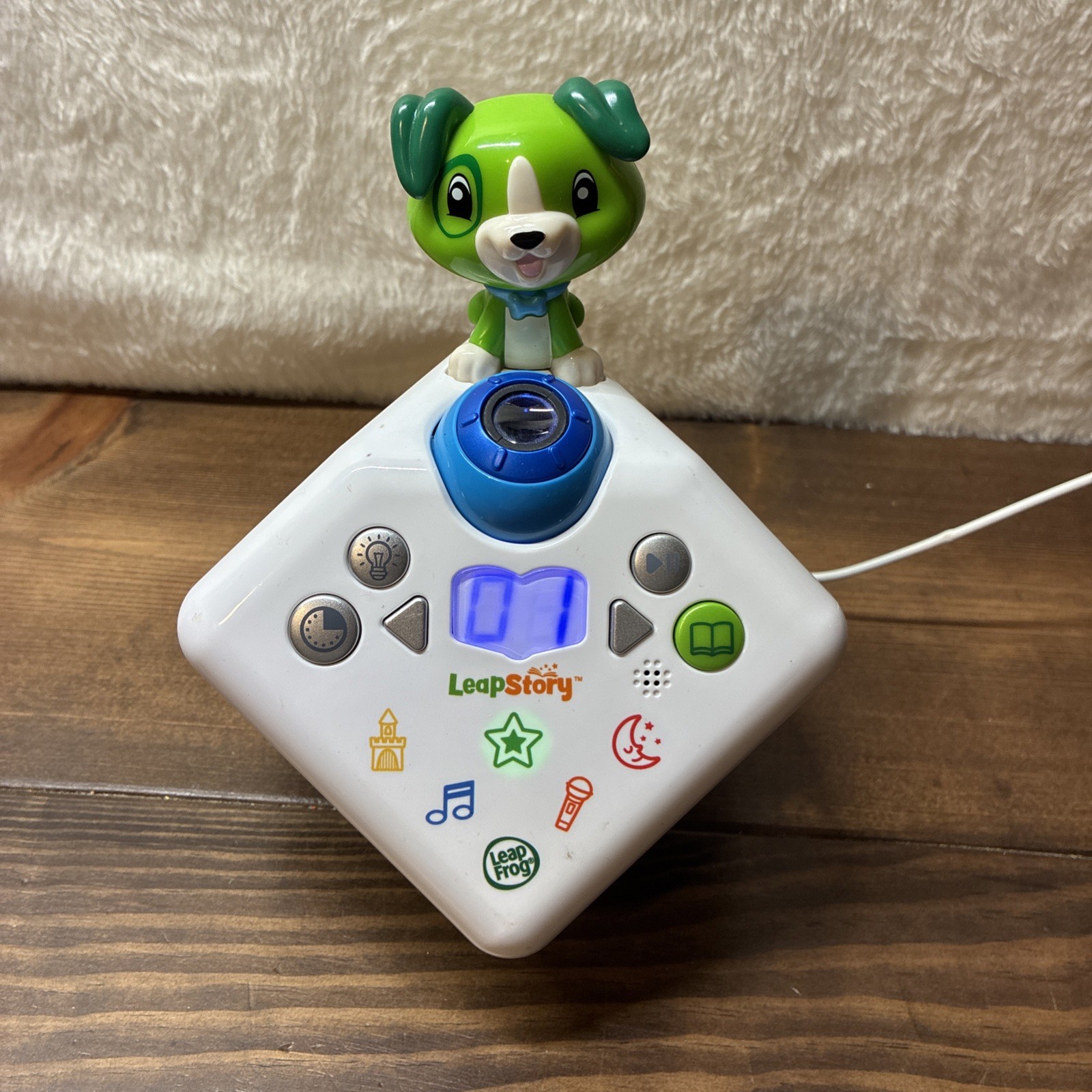 LeapFrog Leapstory Story Cube Songs Poems Stories Sounds Night Light Projector