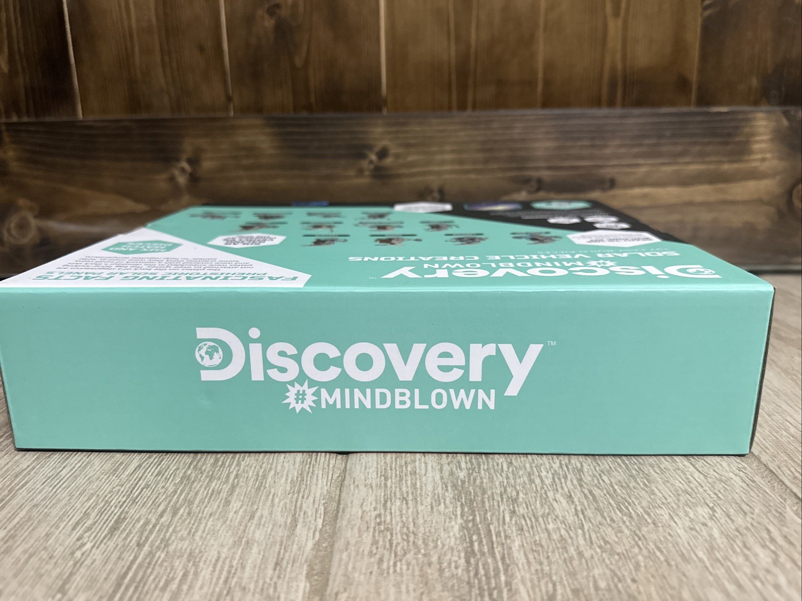 NEW Discovery Kids Mindblown STEM 12-in-1 Solar Robot 197-Piece Creation Kit