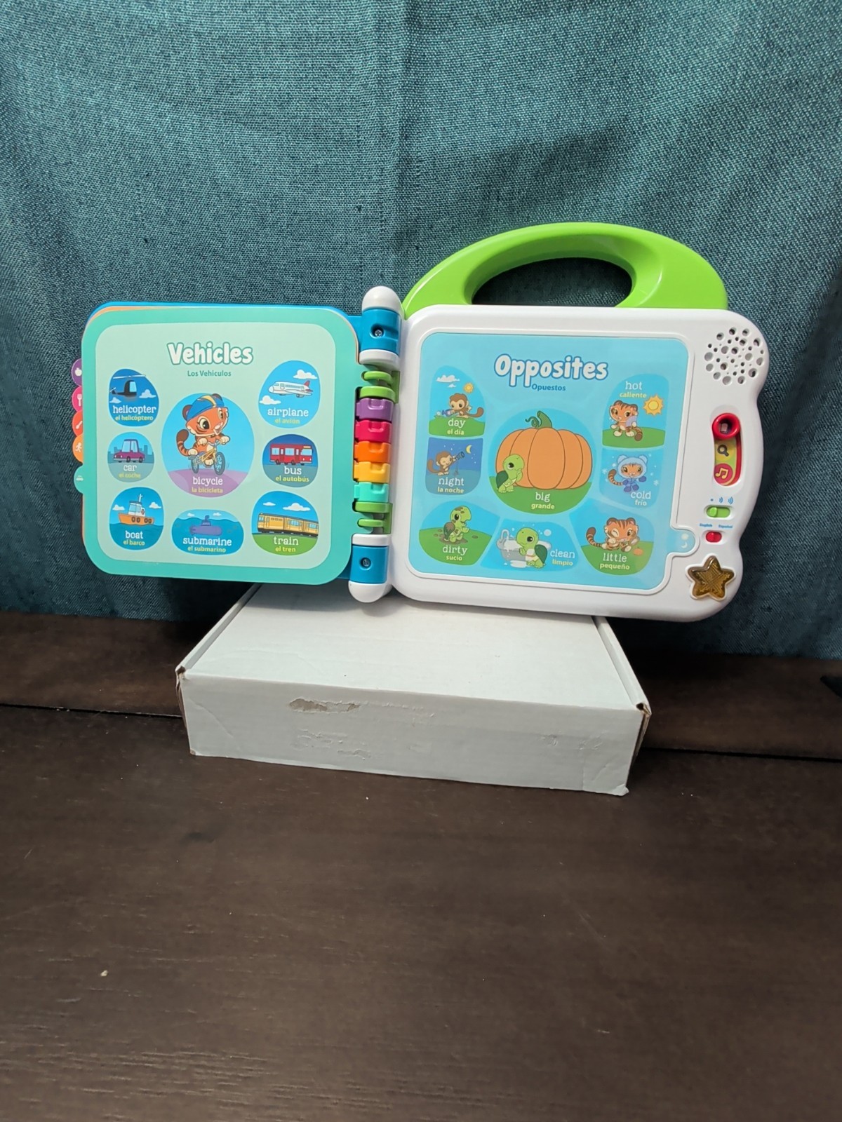 LeapFrog 100 Words Electronic Book | English Spanish Bilingual | Toddler Speech