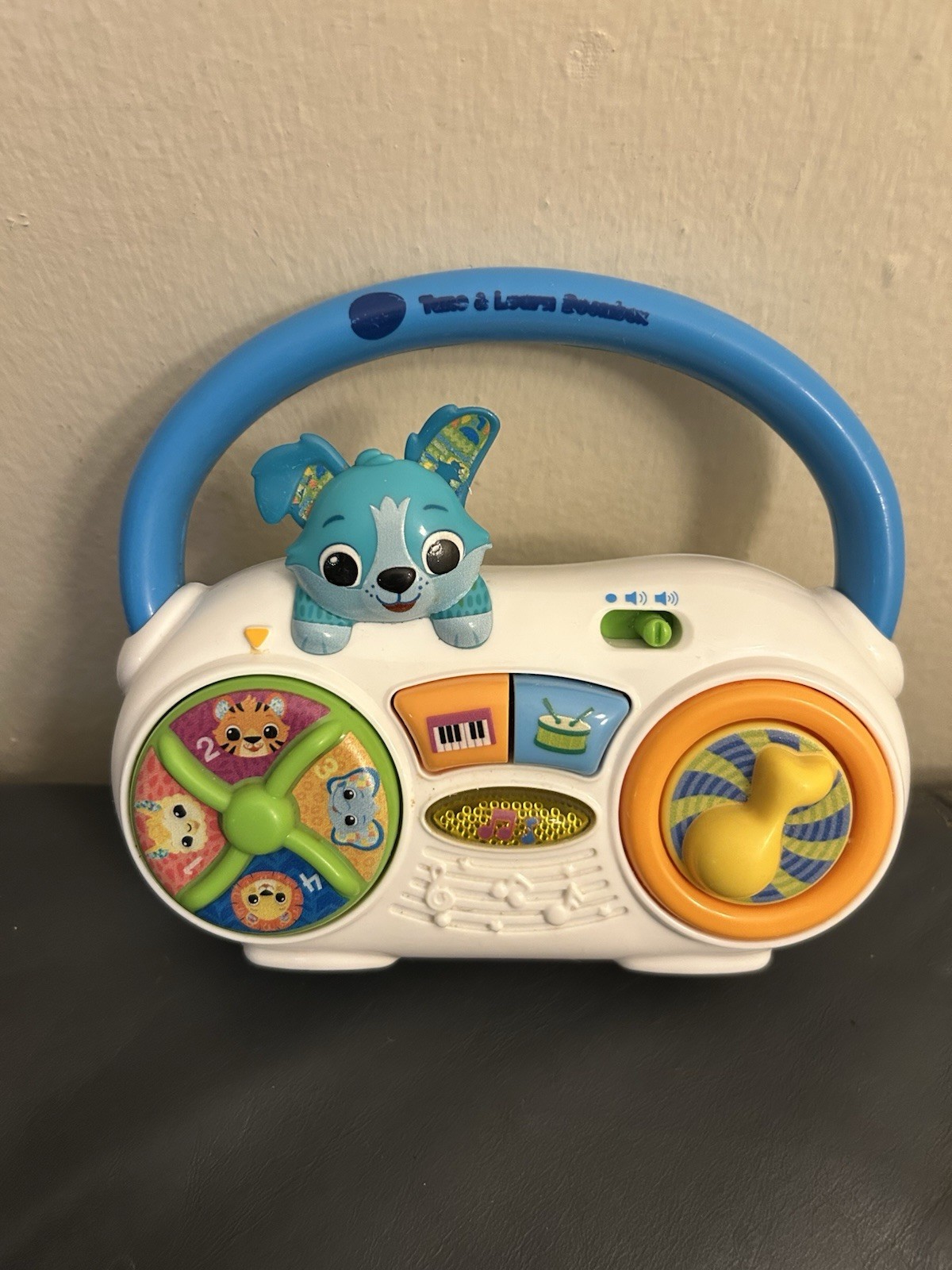 VTech Tune and Learn Boombox 6-36 Months 90+ Songs Sounds Phrases Toy, Works!