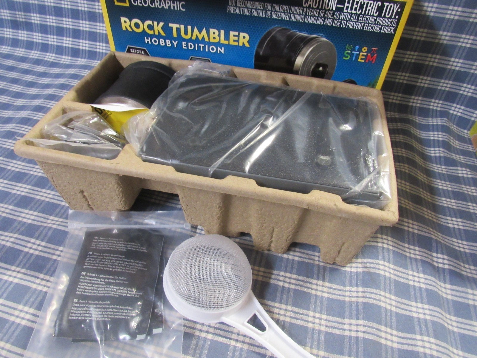 National Geographic Blue Marble Rock Tumbler Kit (New) FAST FREE SHIPPING.