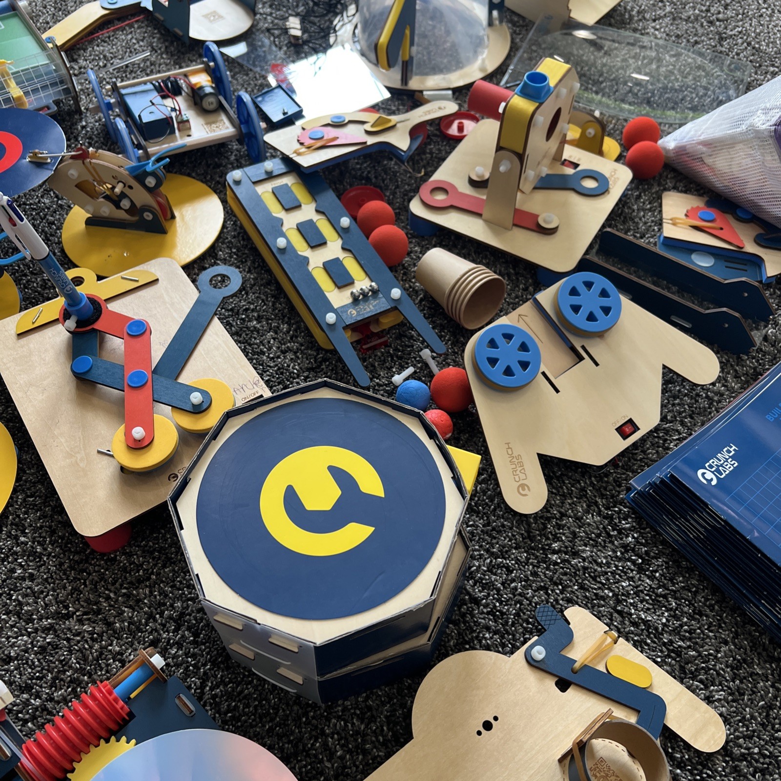 Crunch Labs By Mark Rober. Lot of 19 Kits Built And Parts ALL MANUALS!! YR 1 & 2