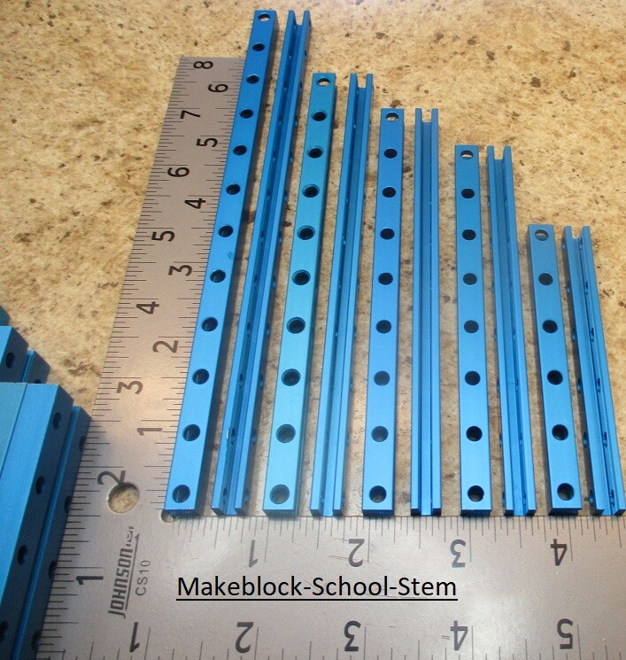 28 Total Makeblock Beams * (18) 0824 style Short & Medium Kit + (10) 0808 style