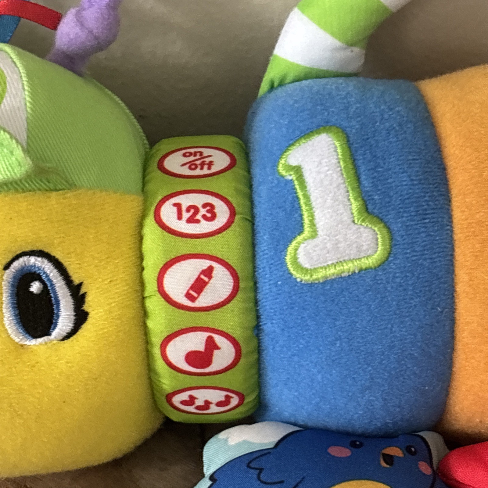 LeapFrog Baby Musical Counting Pal Sensory 14″ Caterpillar Play Tested Works