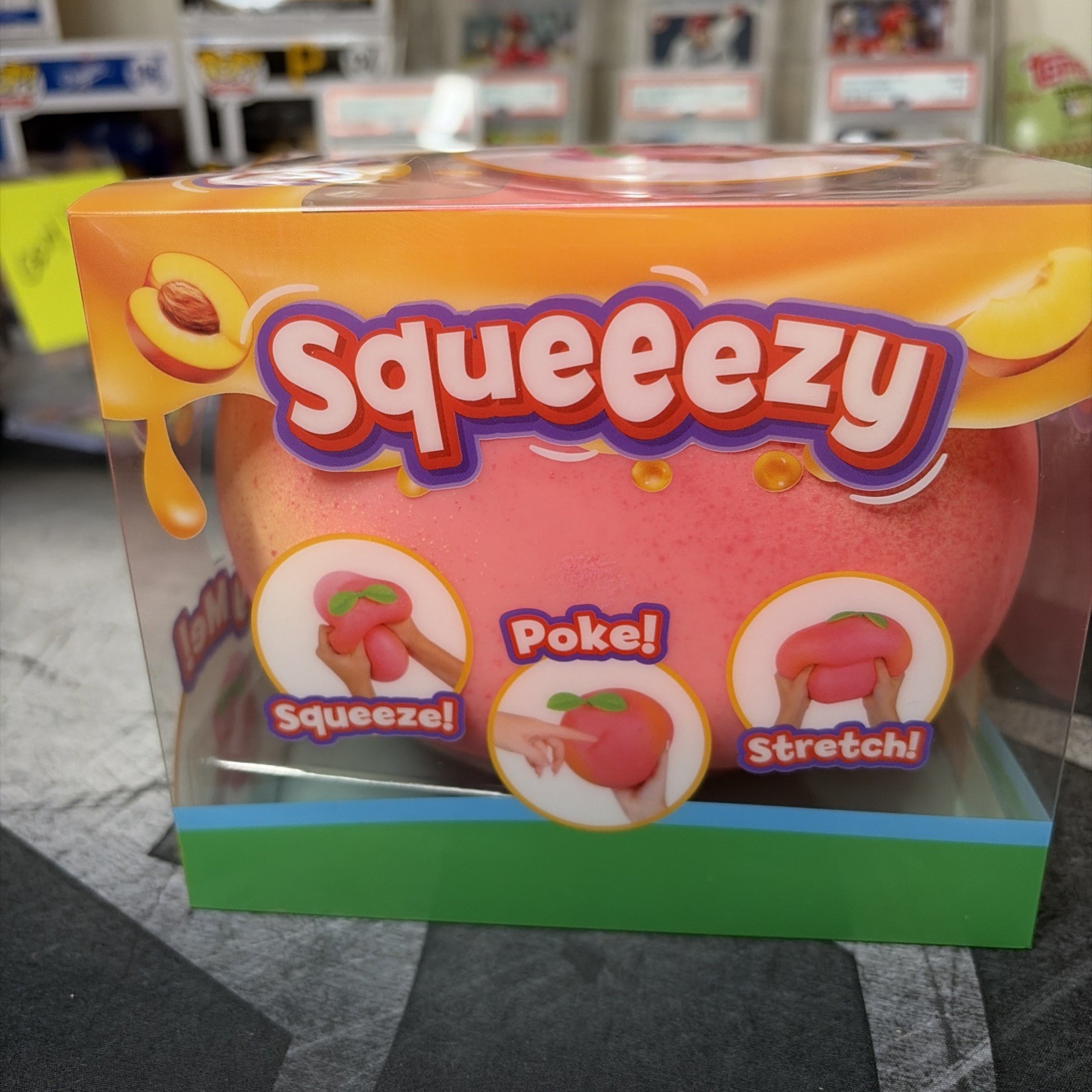 🔥🍑Toy Mendous Giant Peach Squeezy Toy Stress Relief Fidget Toy US Seller 🍑🔥