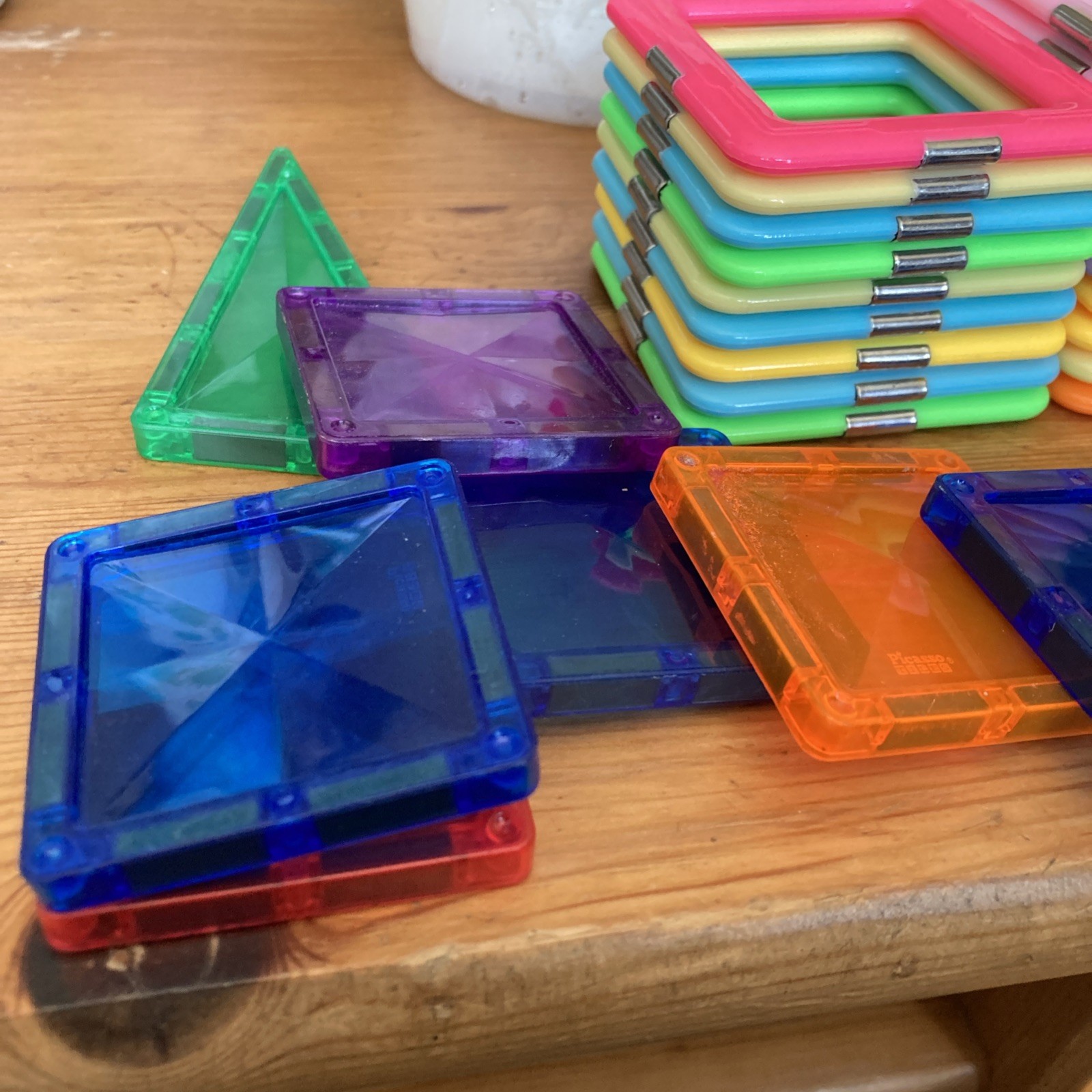Lot of 32 Magnetic Tiles Different Colors/types Early Learning