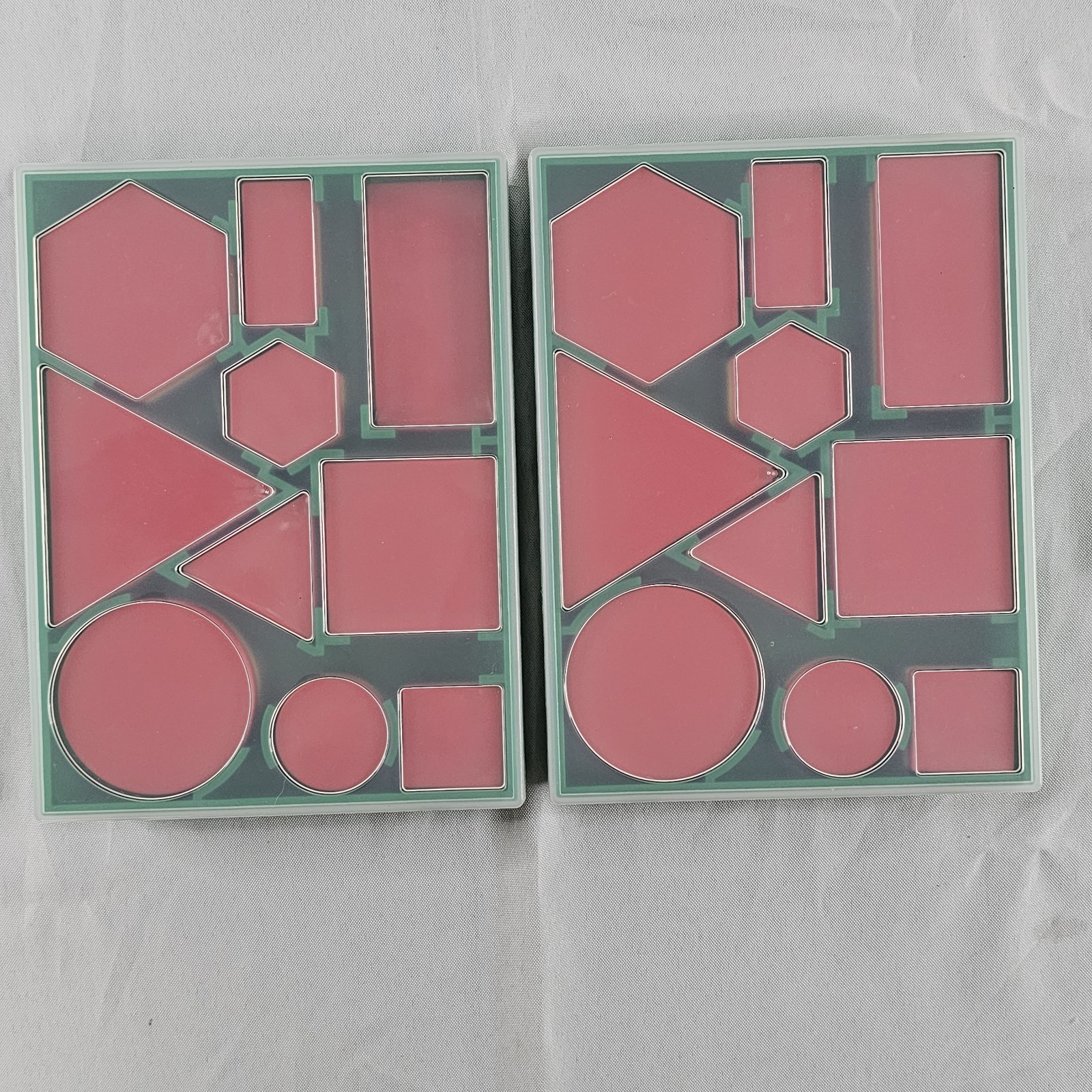 Vintage Attribute Blocks Plastic In Tray Sets Of Shapes Colors Taiwan Made READ⬇
