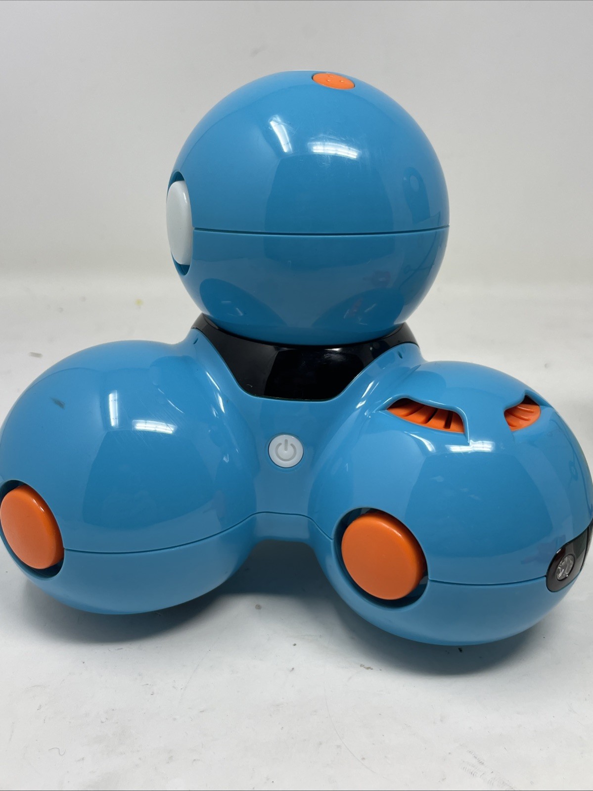 Wonder Workshop Dash DA01 And Dot Robots DO01