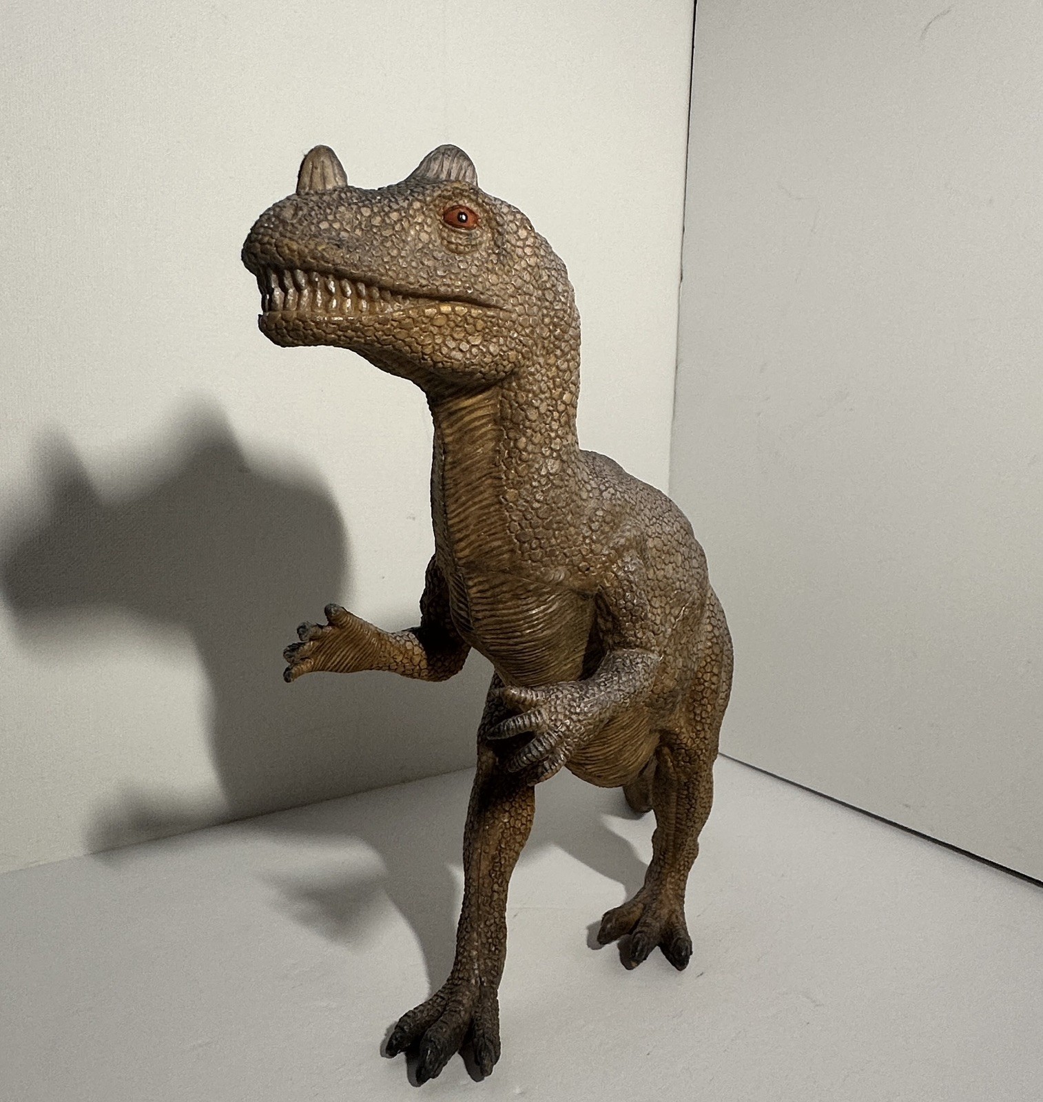 Ceratosaurus Toy, Dinosaur Model, Realistic Plastic Replica, 14″ CWG160 BB36