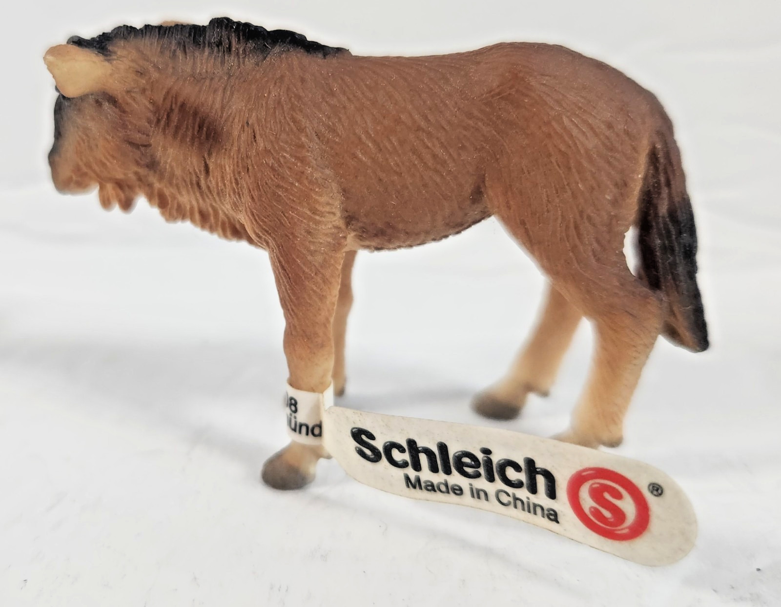 SCHLEICH GNU CALF WILDEBEAST WILD ANIMAL ZOO PLASTIC 3.” NWT VINTAGE 2000 NOS
