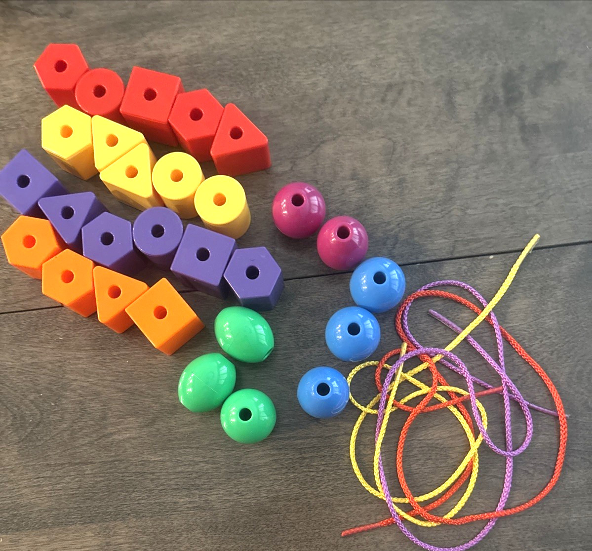 Skoolzy Montessori Toddler Threading Bead Kit and Nuts , Bolts and Screws Kit